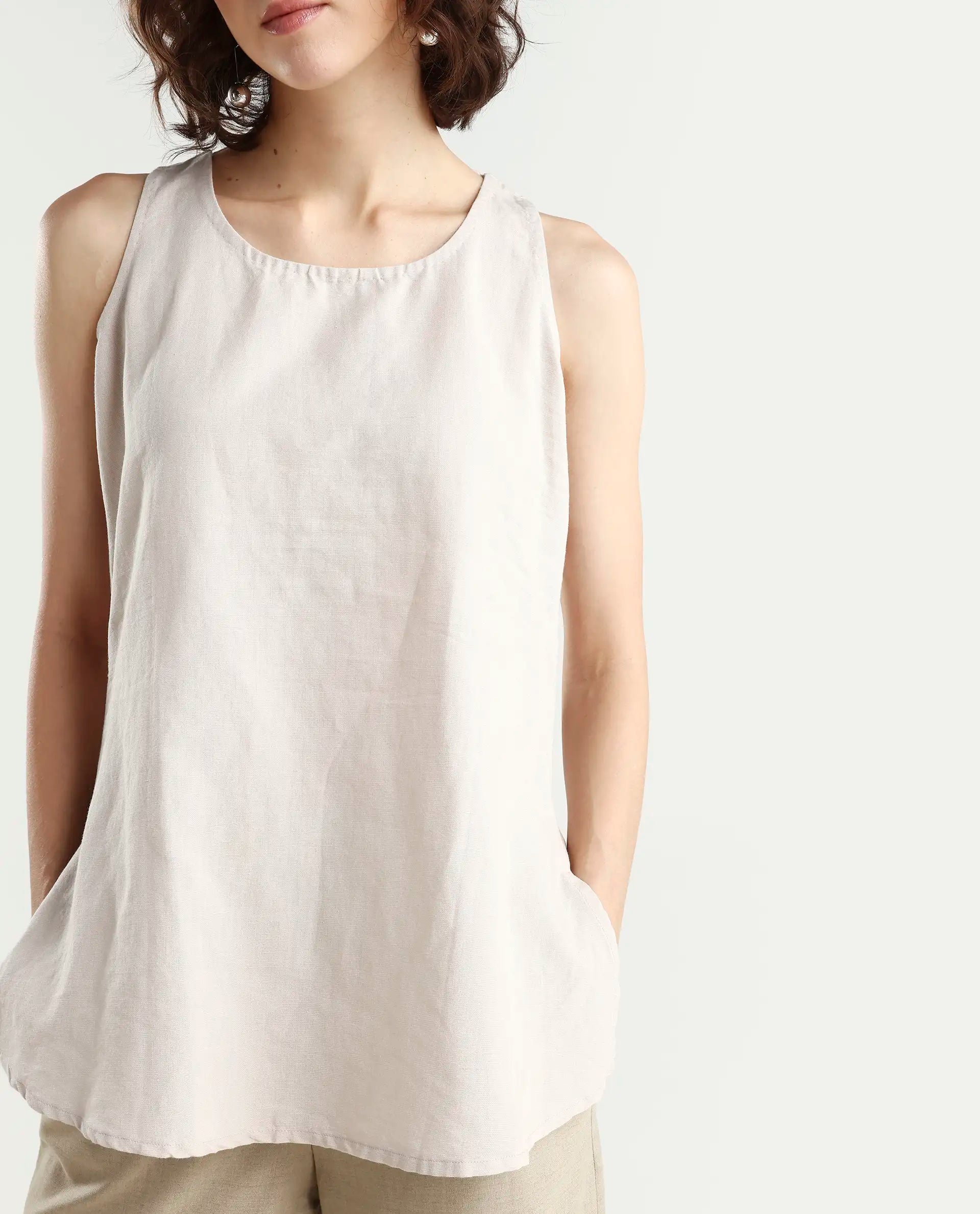 Rareism Women's Unite L Grey Crew Neck Plain Sleeveless Knee Length Regular Fit Top