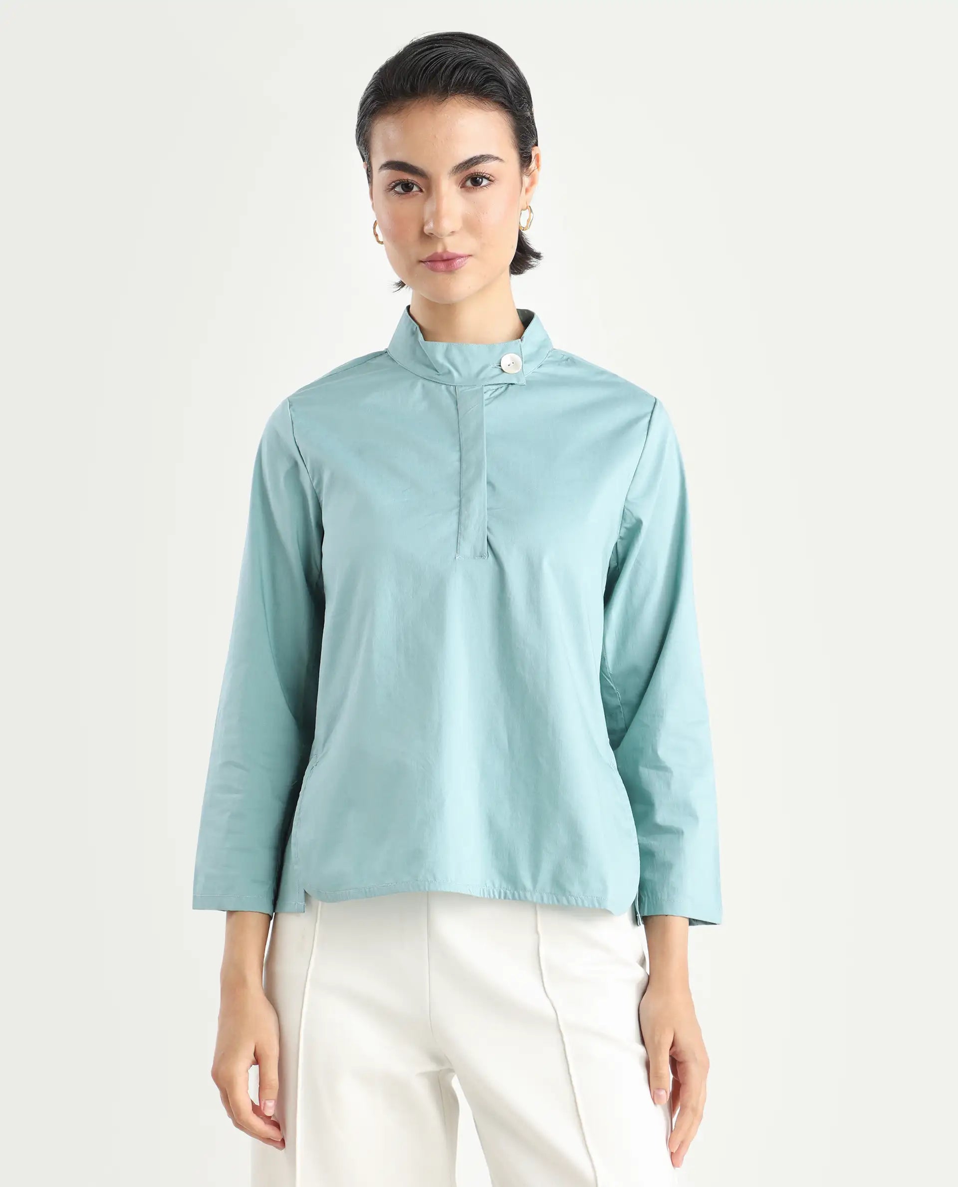Rareism Women's Horhay Green Cotton Blend Mandarin Collar Plain Relaxed Fit Top