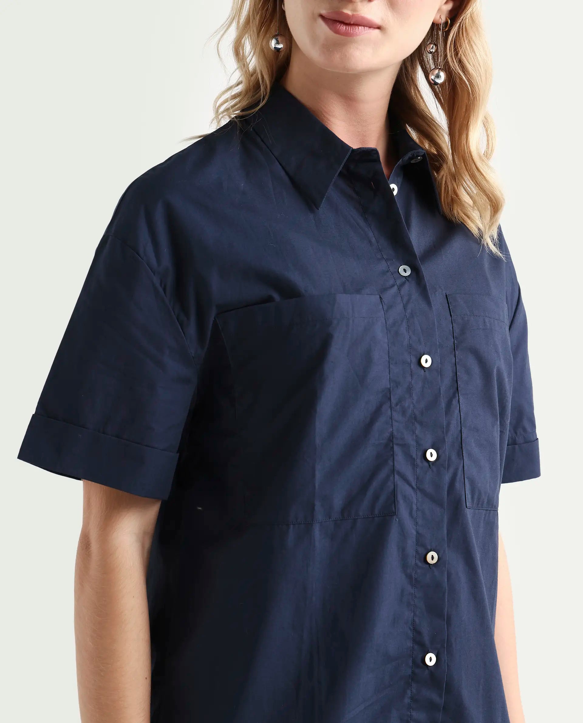 Rareism Women's Vesh Navy Cotton Spread Collar Plain Regular Fit Top