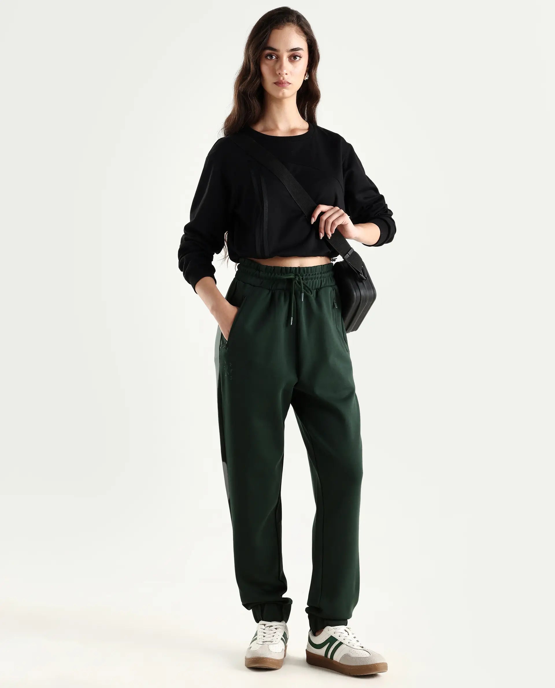 Rareism Women's Heavy Weight Interlock 340 Gsm Cotton Blend Plain Ankle Length Relaxed Fit Track Pant