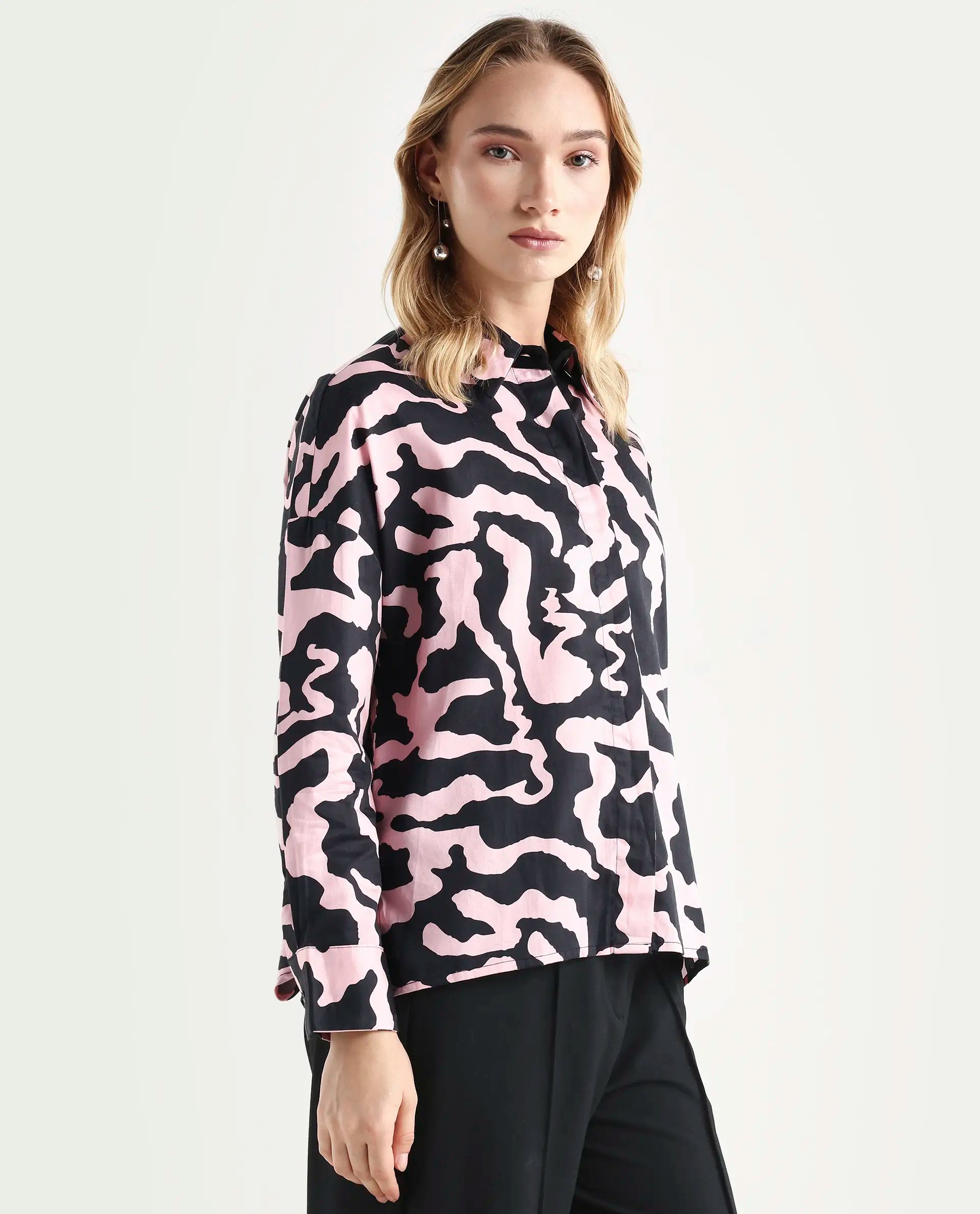 Rareism Women's Revolt Black Cotton Blend Collarless Abstract Print Regular Fit Top