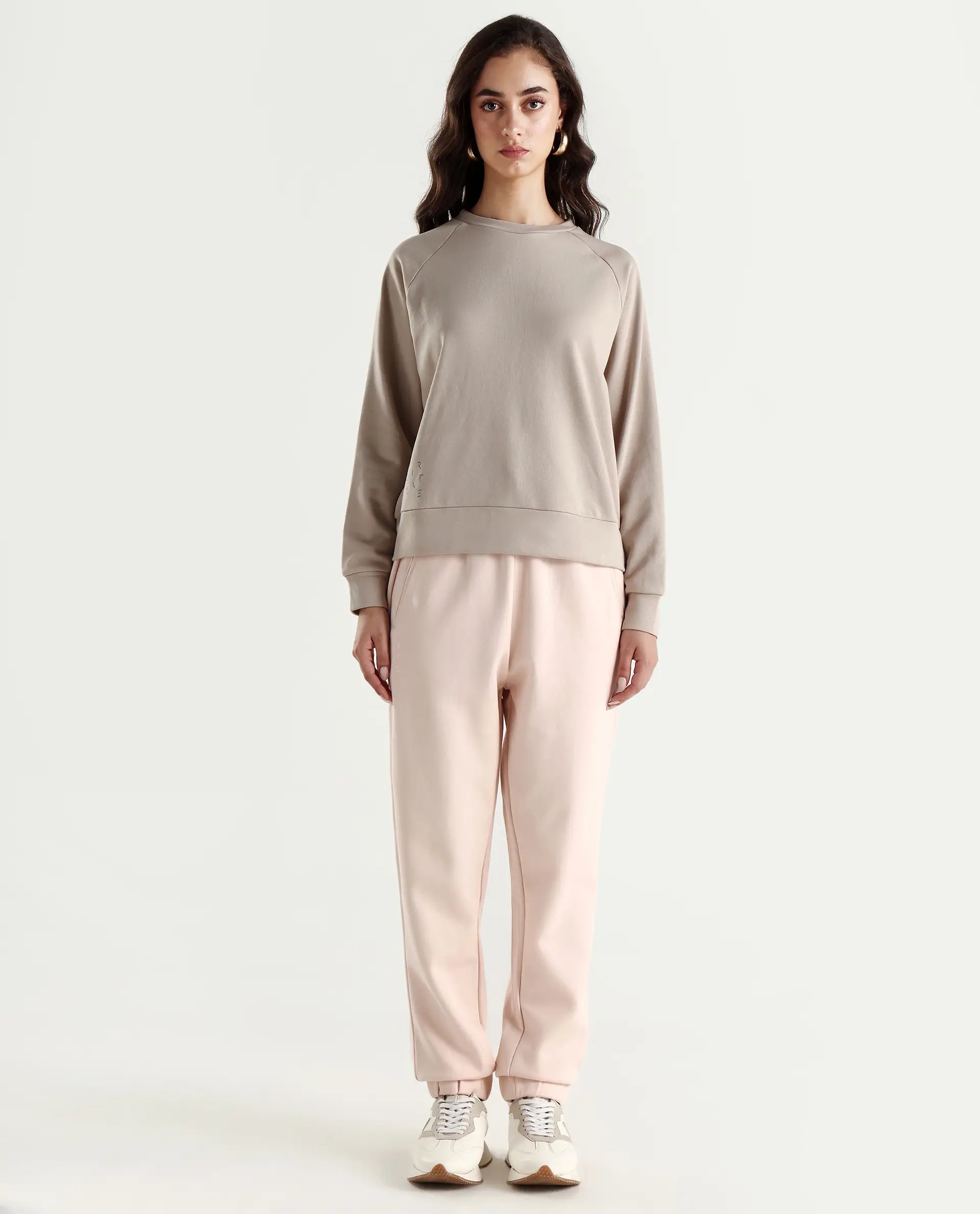 Rareism Women's Heavy Weight Interlock 340 Gsm Cotton Blend Plain Ankle Length Relaxed Fit Track Pant