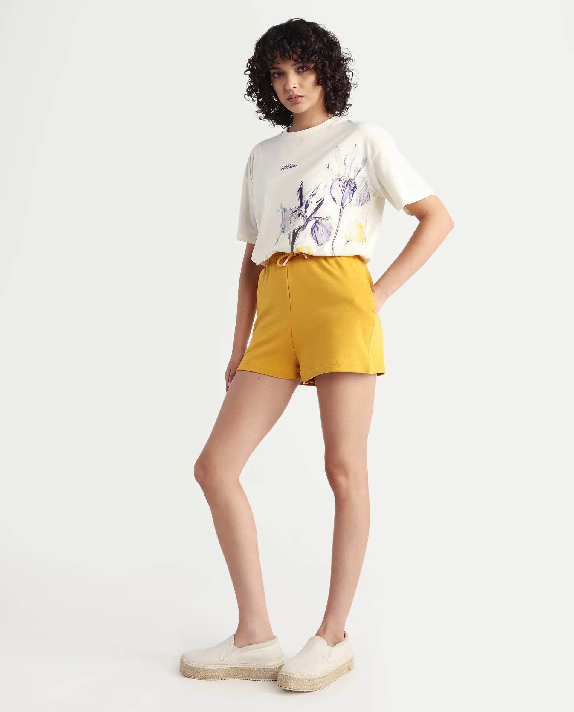 Rareism Women's Medium Weight Terry 290 Gsm Cotton Blend Plain Mini Relaxed Fit Shorts