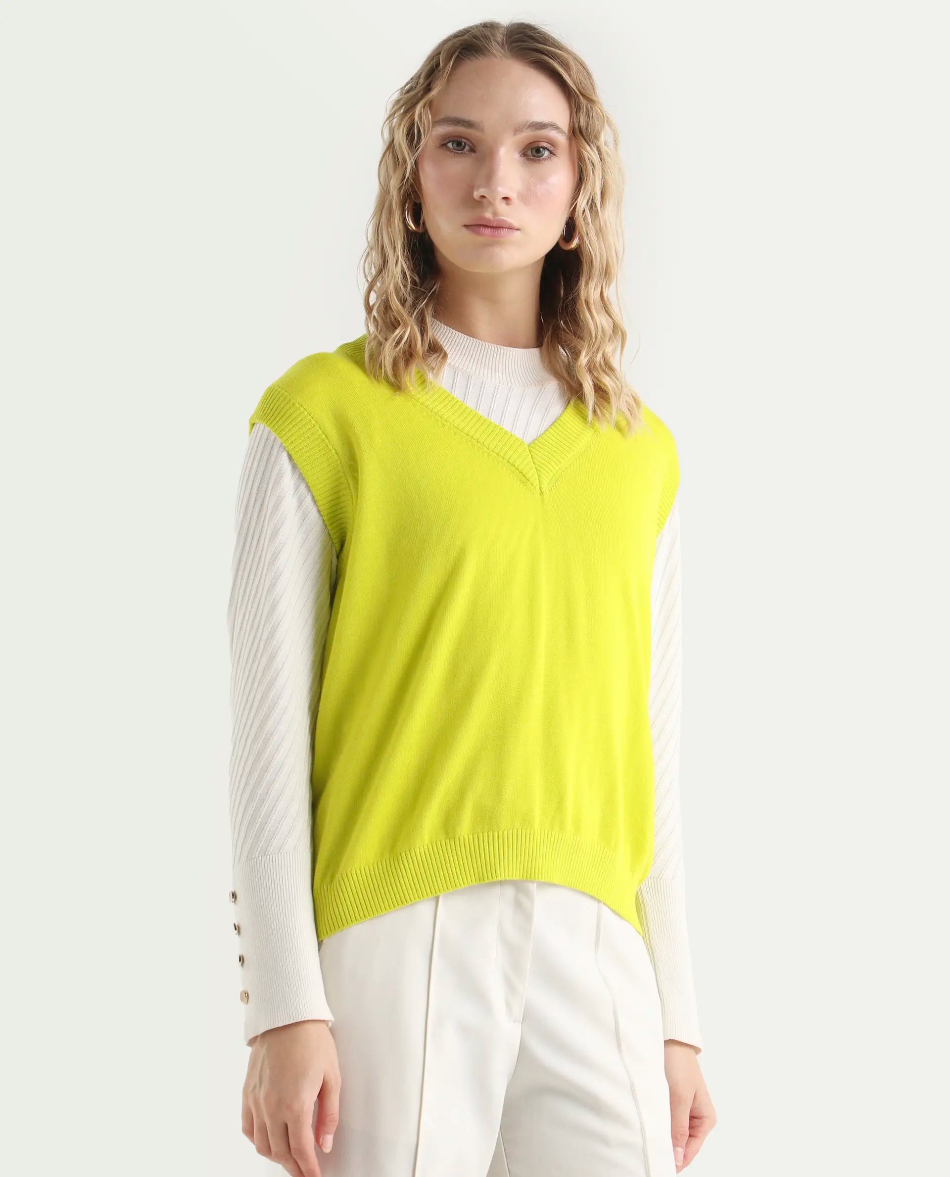 Rareism Women's Madelyn Green Cotton V-Neck Plain Sleeveless Regular Fit Sweater