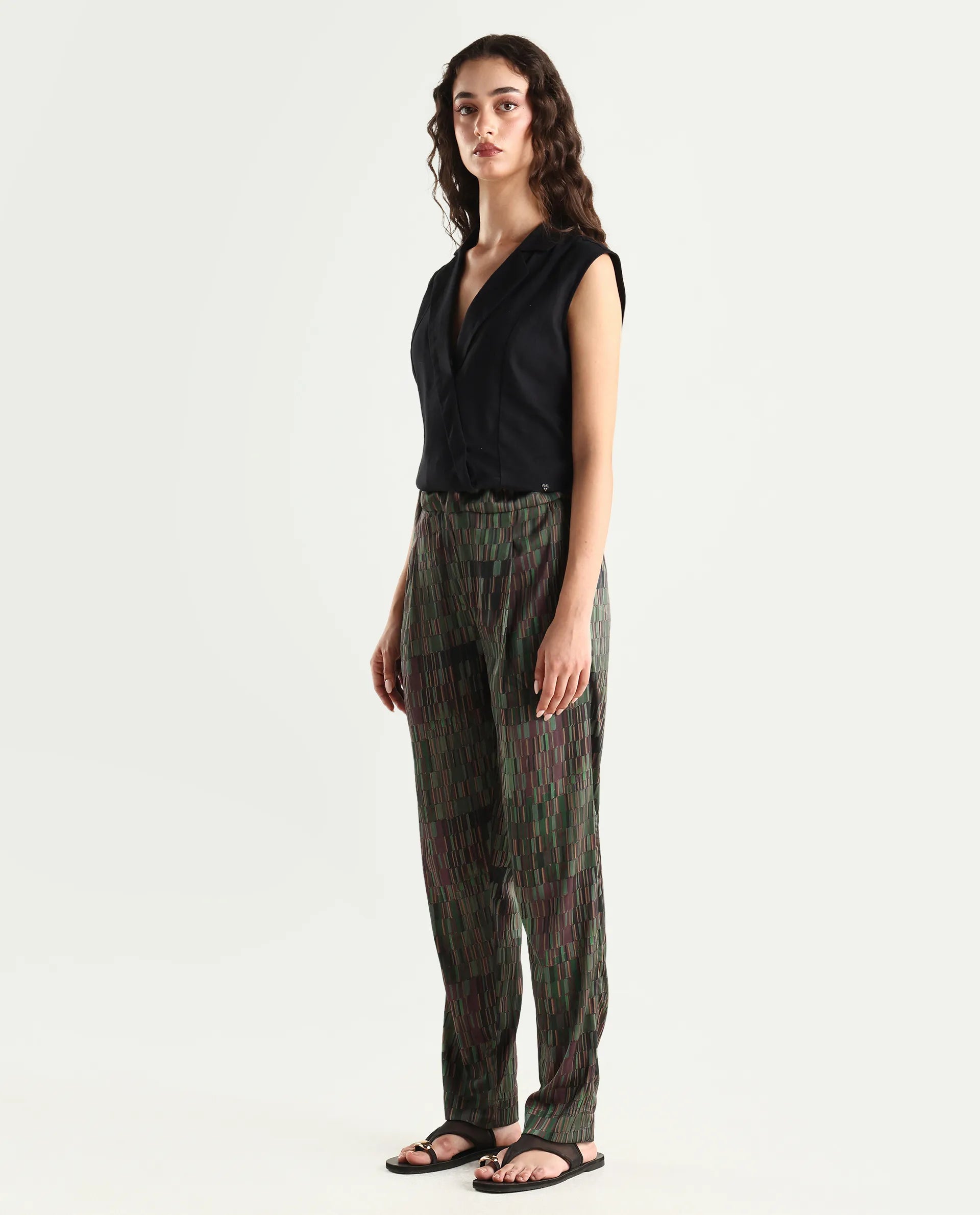 Rareism Women's Millie Olive Polyester Geometric Print Ankle Length Tailored Trouser