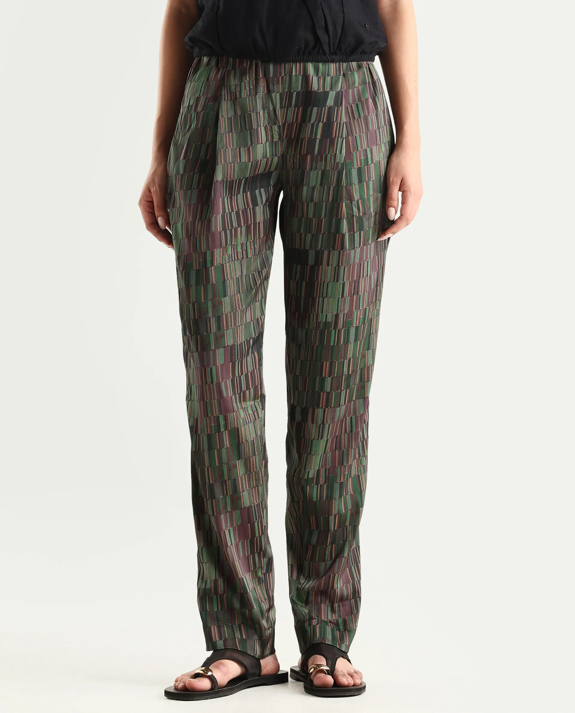 Rareism Women's Millie Olive Polyester Geometric Print Ankle Length Tailored Trouser