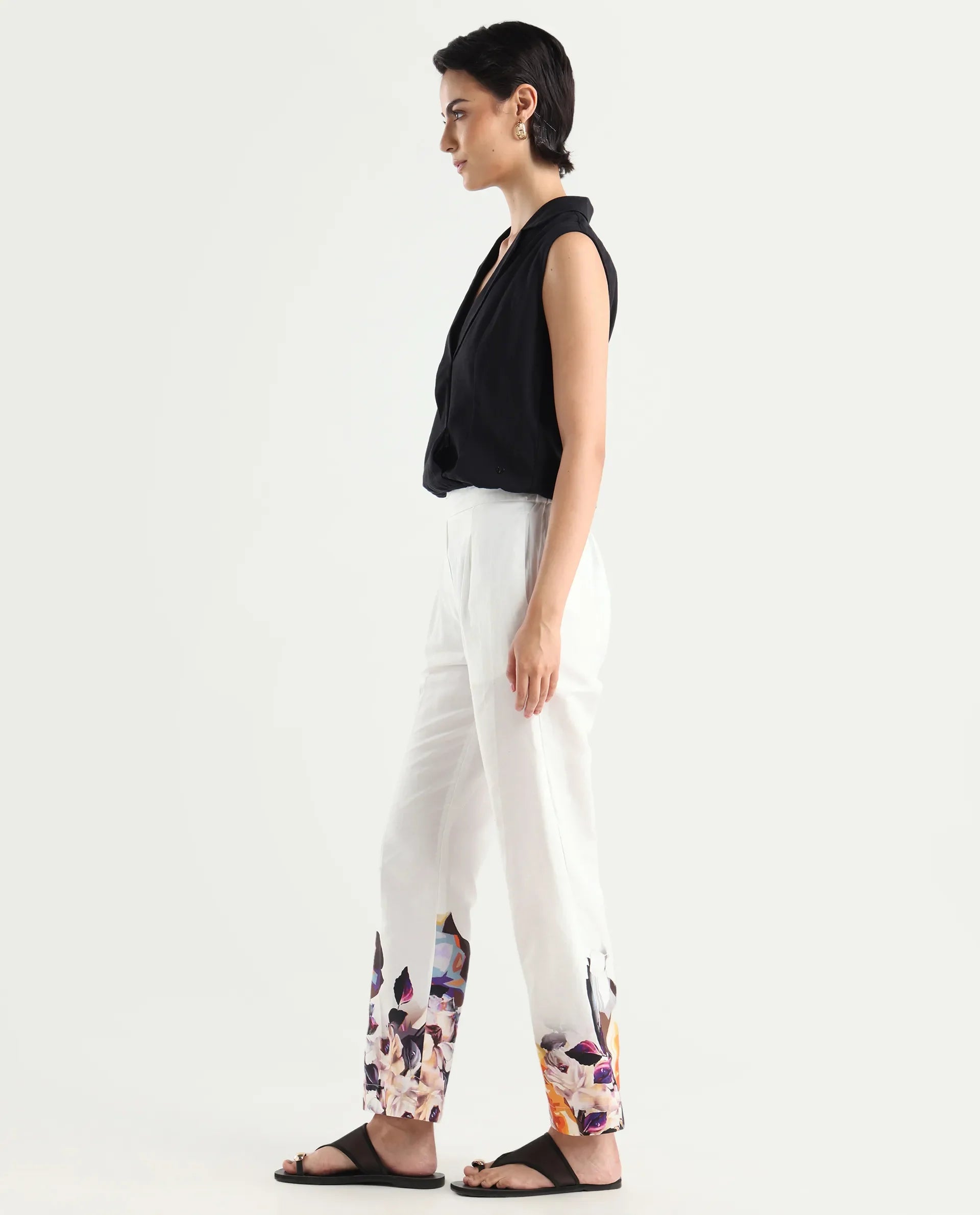 Rareism Women's Weigen White Cotton Floral Print Ankle Length Relaxed Fit Trouser