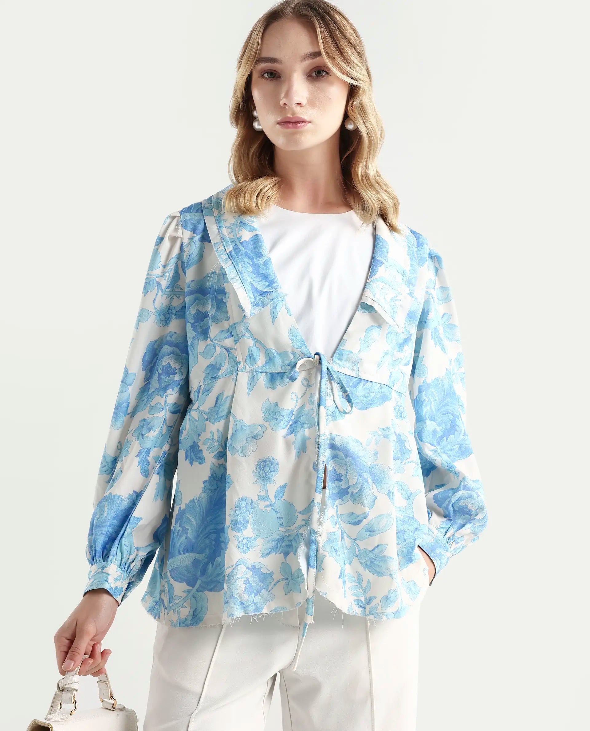 Rareism Women's Enstar Light Blue Polyester V-Neck Floral Print Balloon Sleeve Relaxed Fit Top