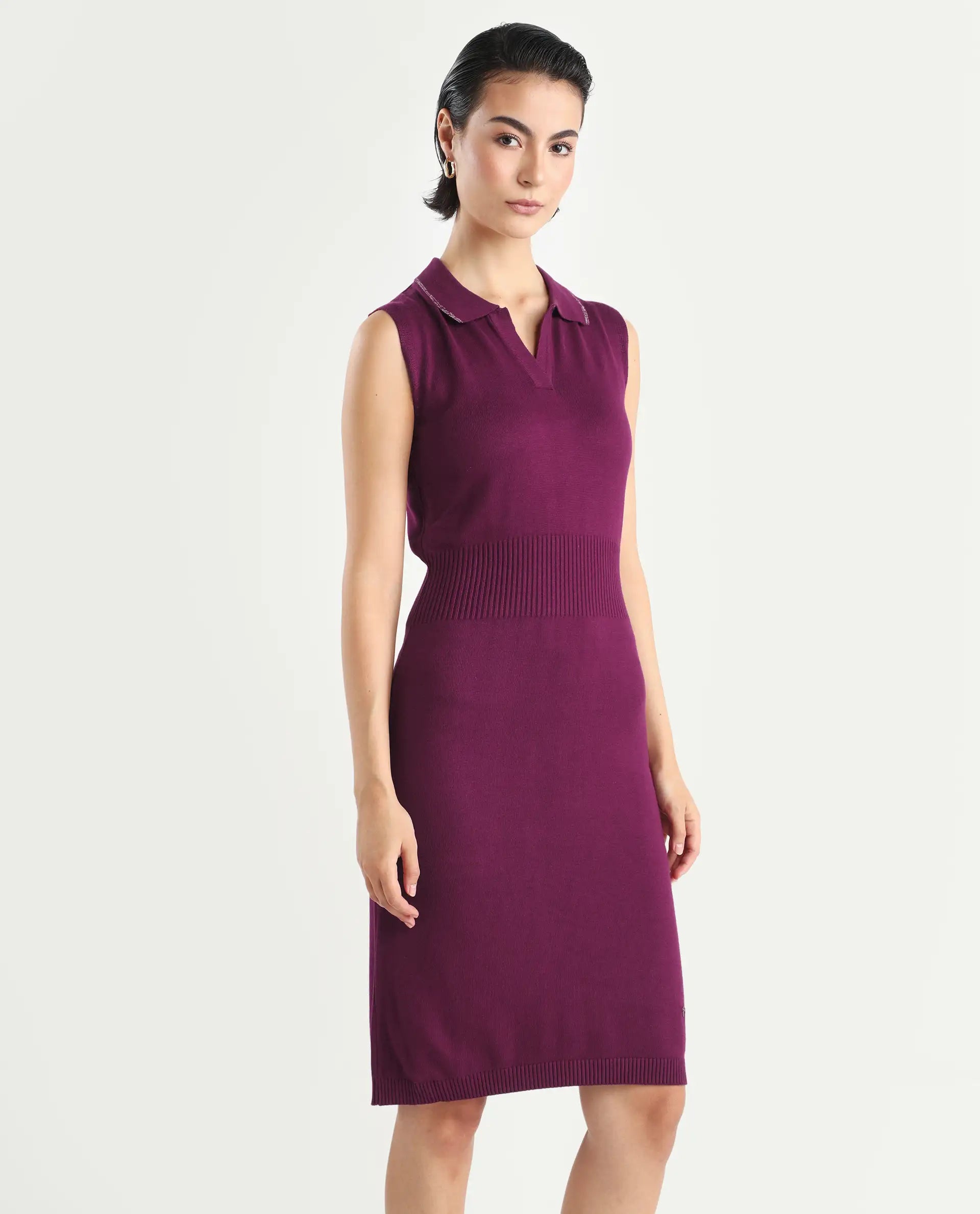 Rareism Women's Knitsy Dark Maroon Viscose Spread Collar Plain Sleeveless Knee Length Regular Fit Sweater