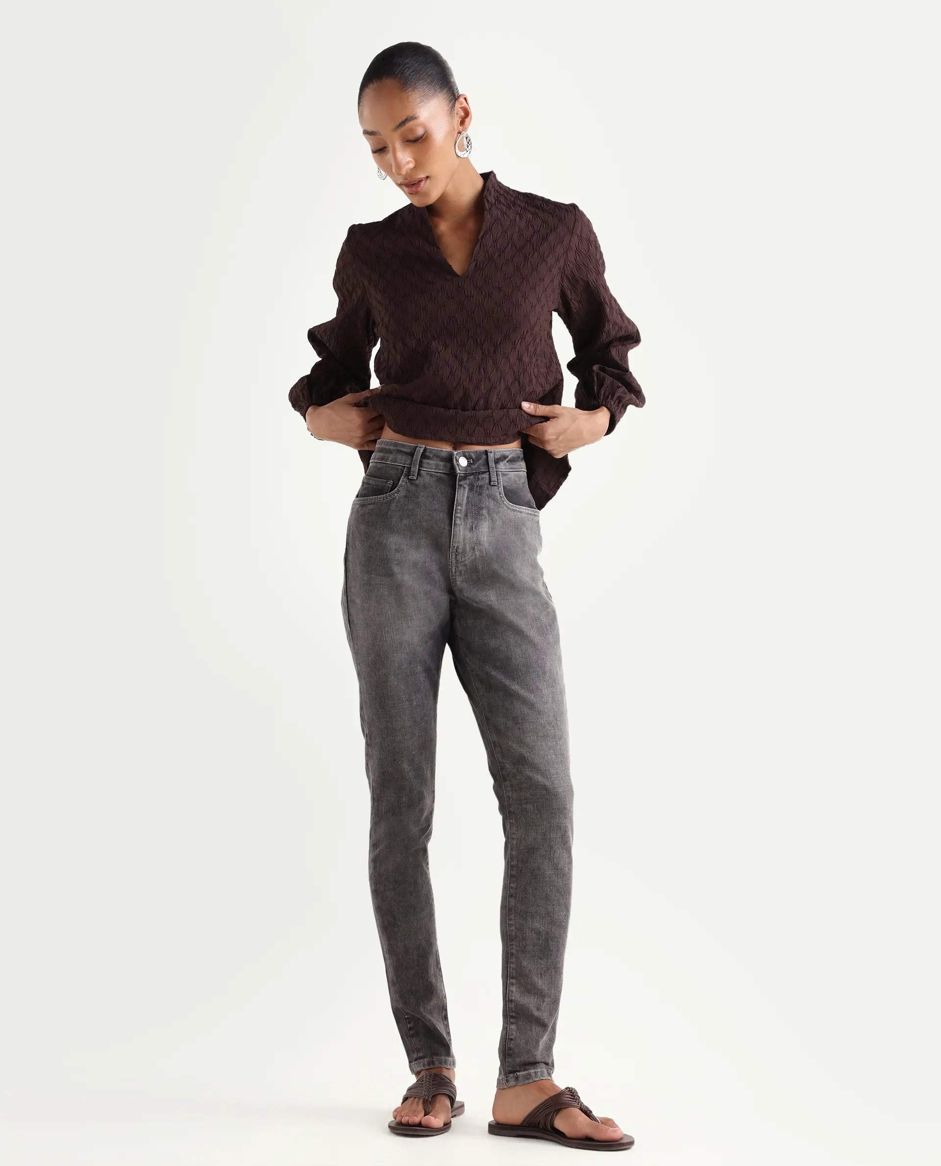 Rareism Women's Zaisho Grey Cotton Blend Plain Ankle Length Sleek Skinny Fit Jeans