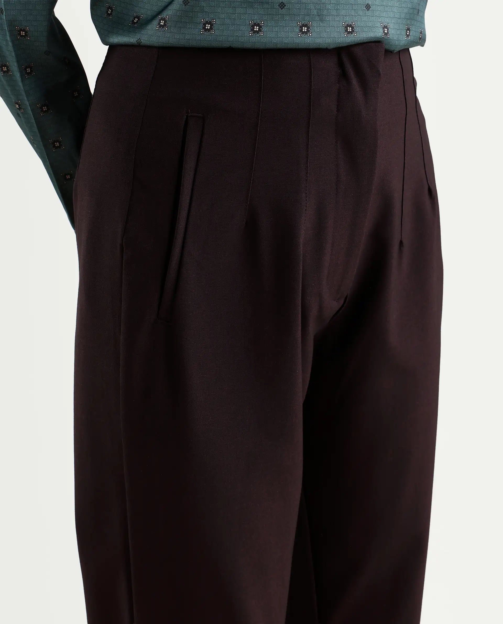 Rareism Women's Thompson Maroon Cotton Plain Ankle Length Tapered Trouser