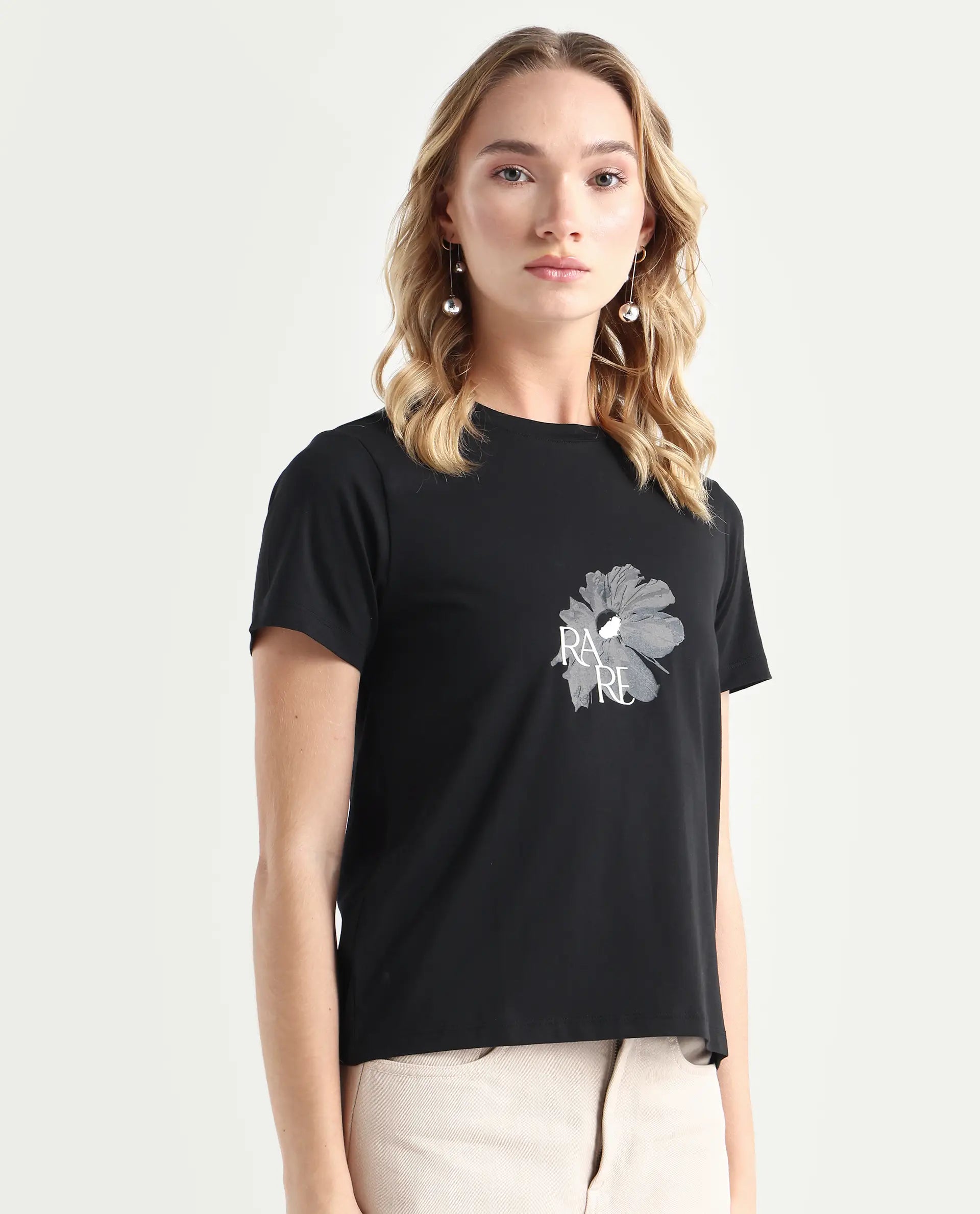 Rareism Women's Fringe Black Cotton Blend Crew Neck Graphic Print Regular Fit T-Shirt