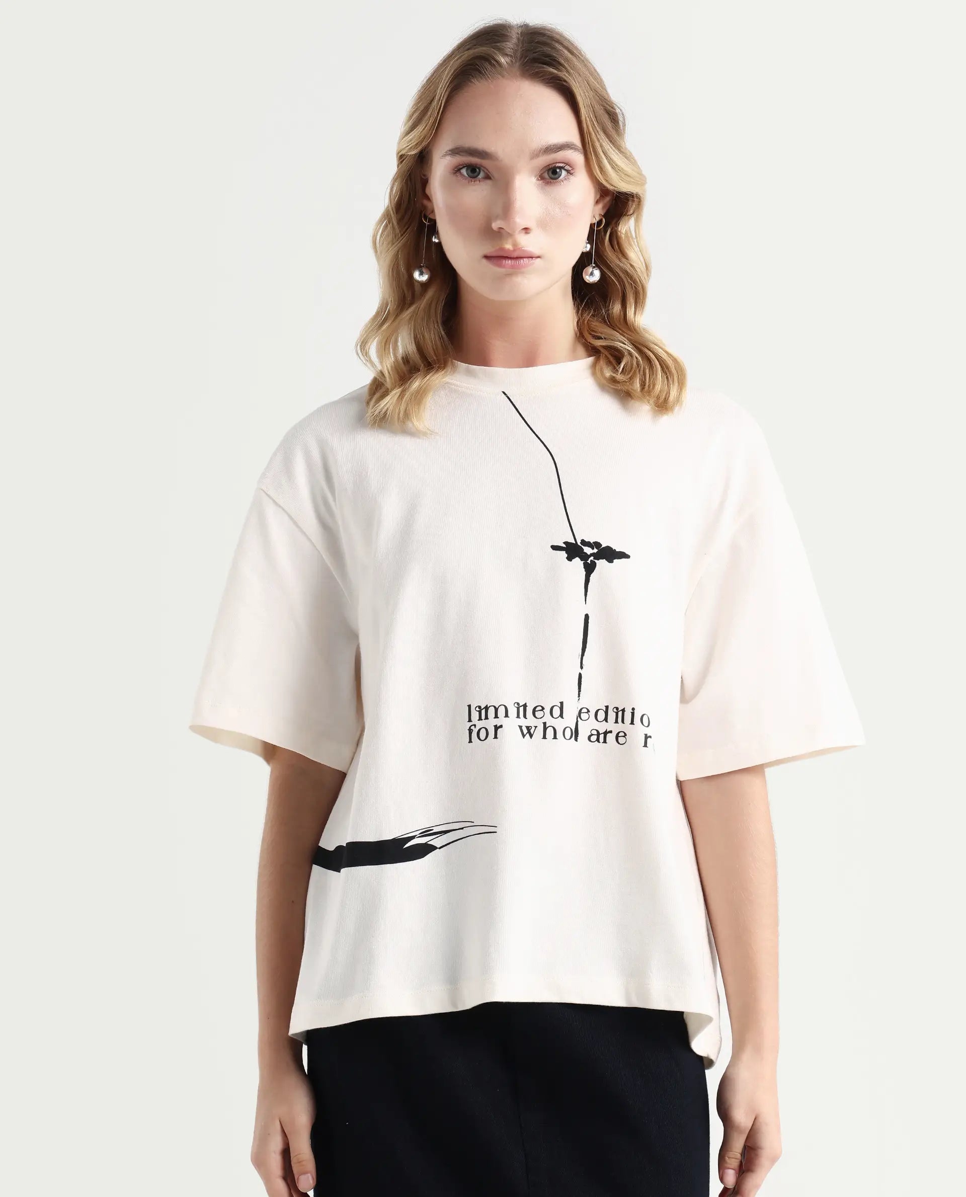 Rareism Women's Ida Off White Cotton Blend Crew Neck Graphic Print Relaxed Fit T-Shirt