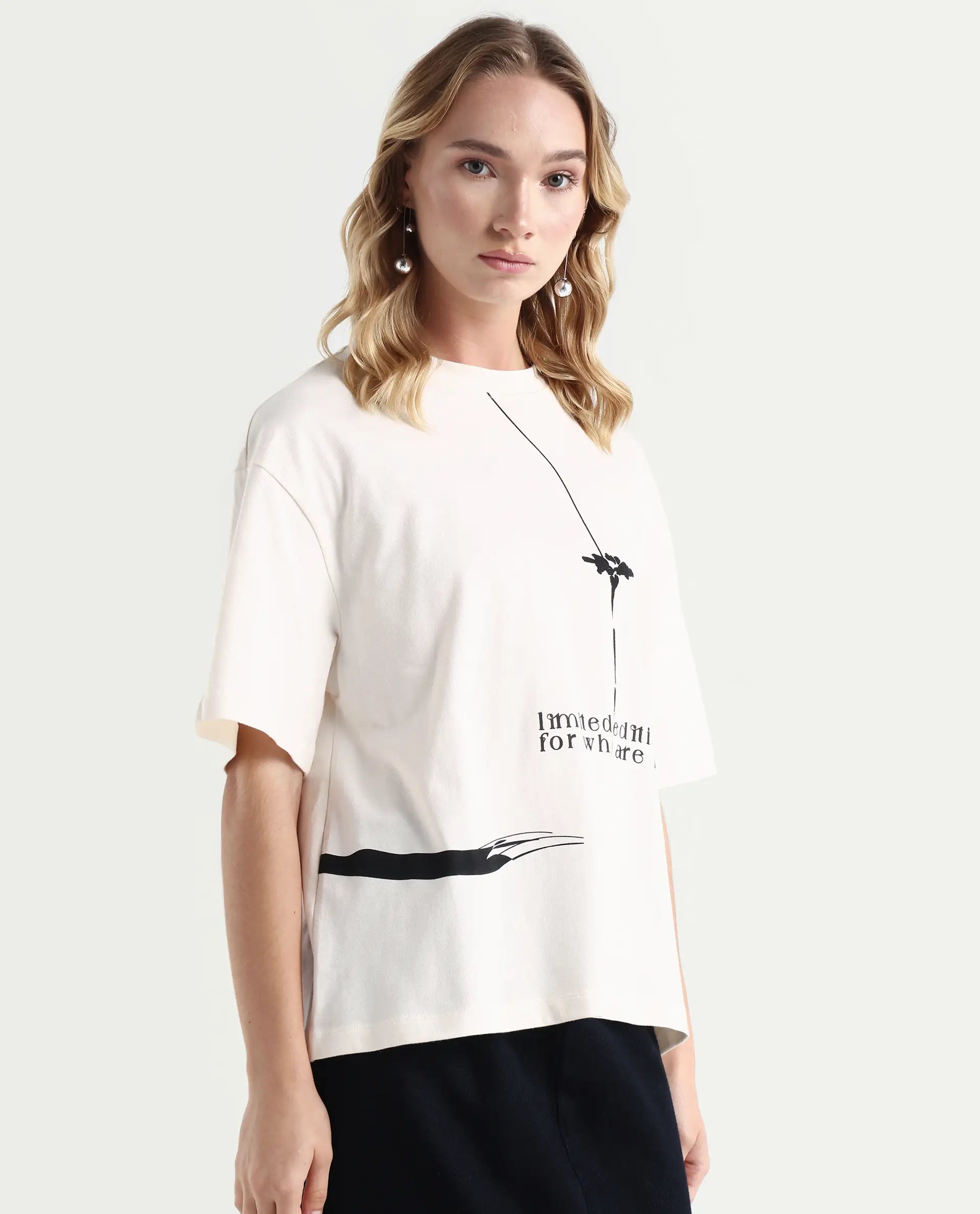 Rareism Women's Ida Off White Cotton Blend Crew Neck Graphic Print Relaxed Fit T-Shirt