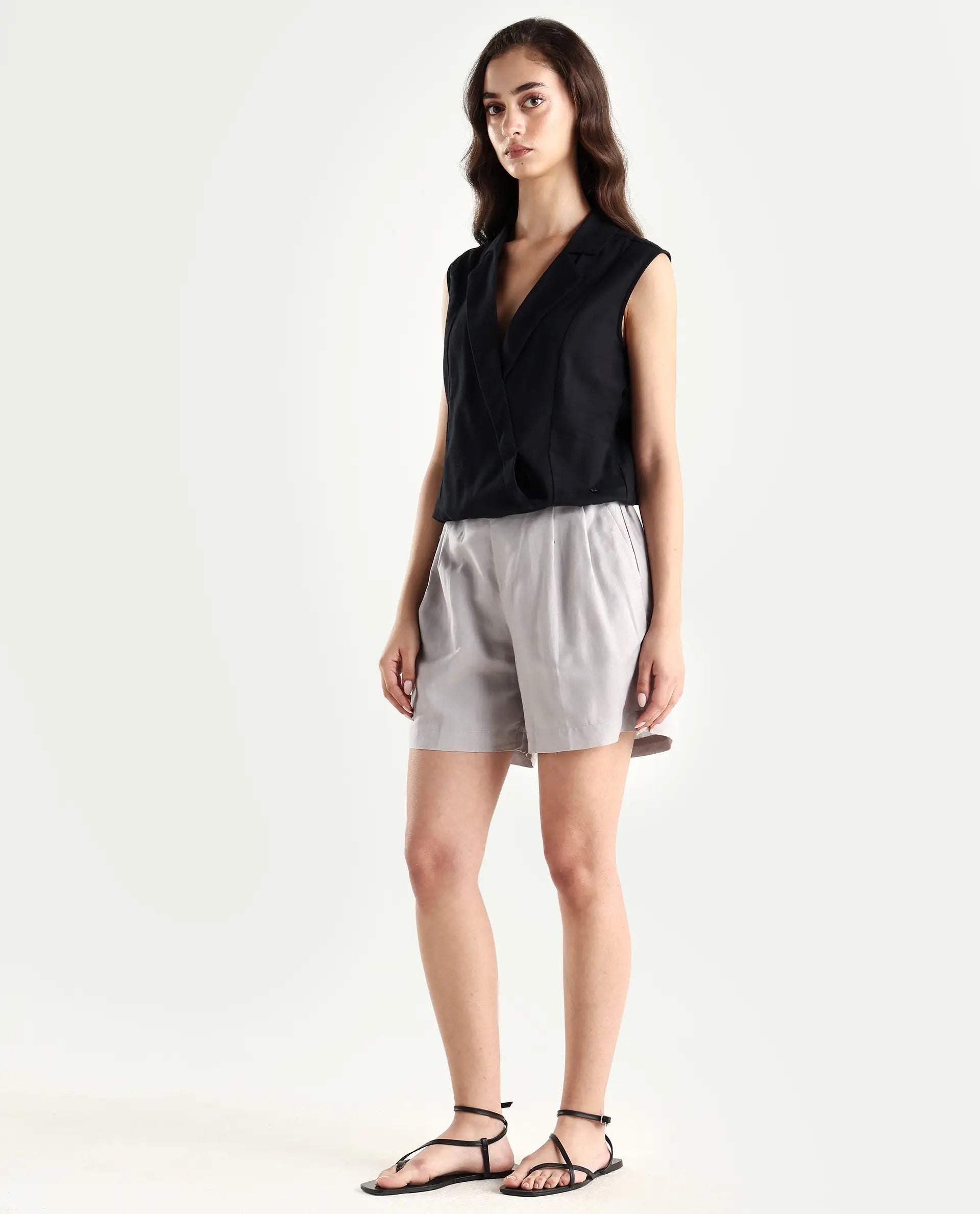 Rareism Women's Hola Grey Cotton Blend Plain Mini Regular Fit Shorts