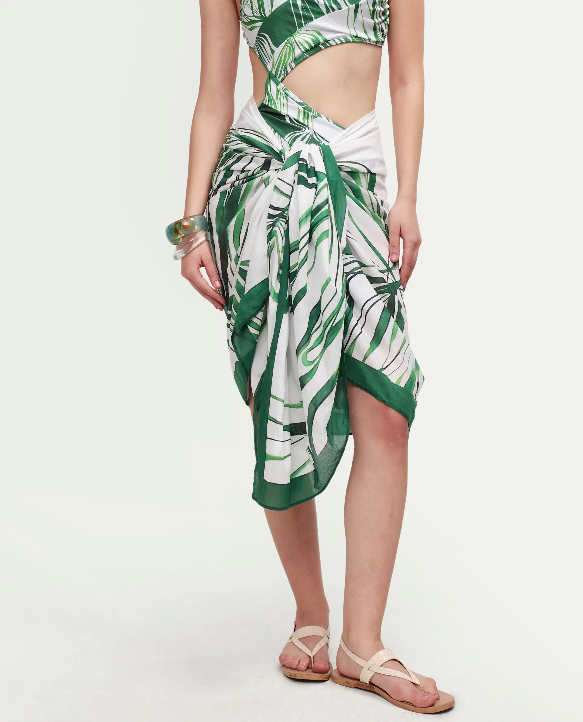 Rareism Women's Daphy Green Abstract Print Scarf