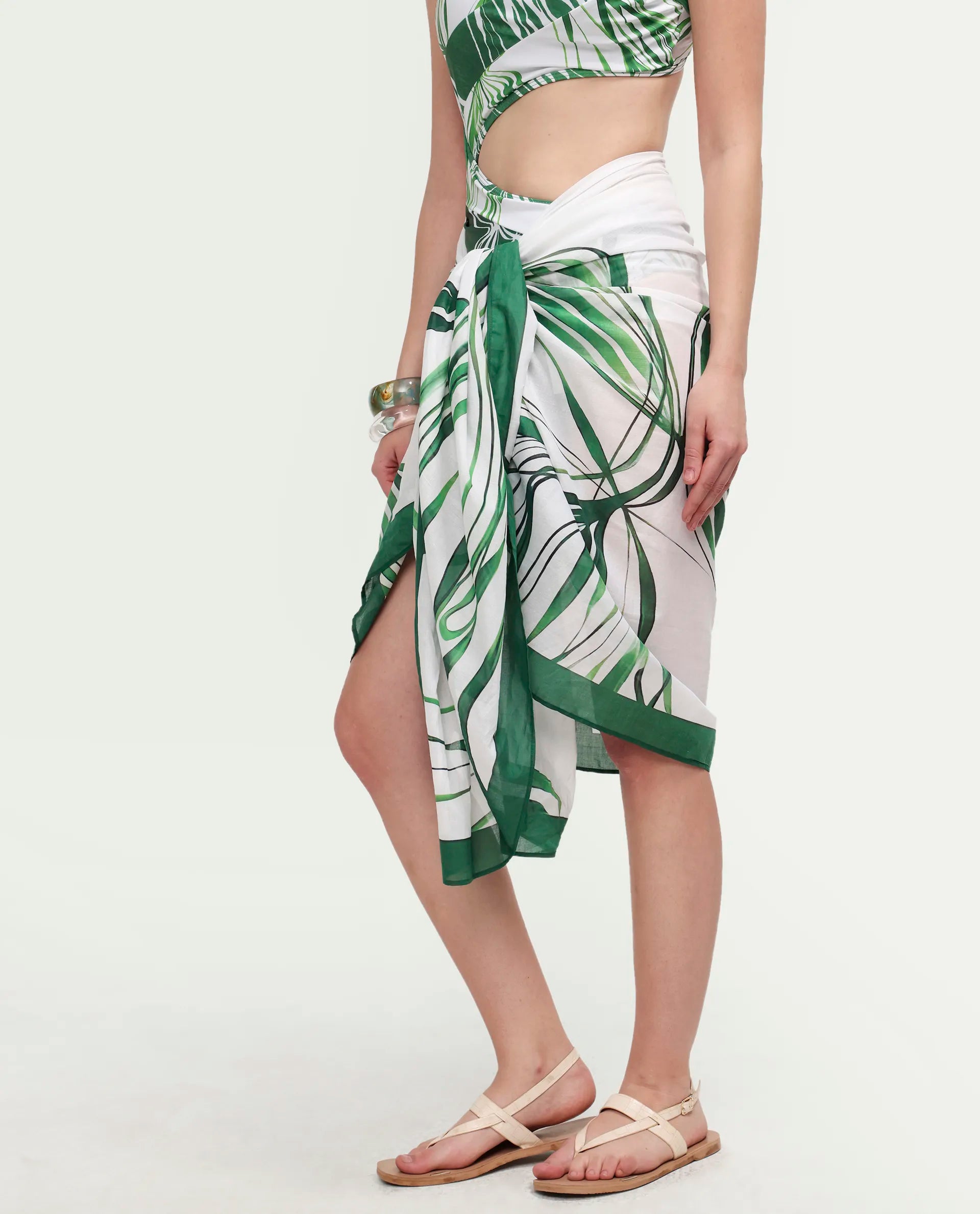 Rareism Women's Daphy Green Abstract Print Scarf
