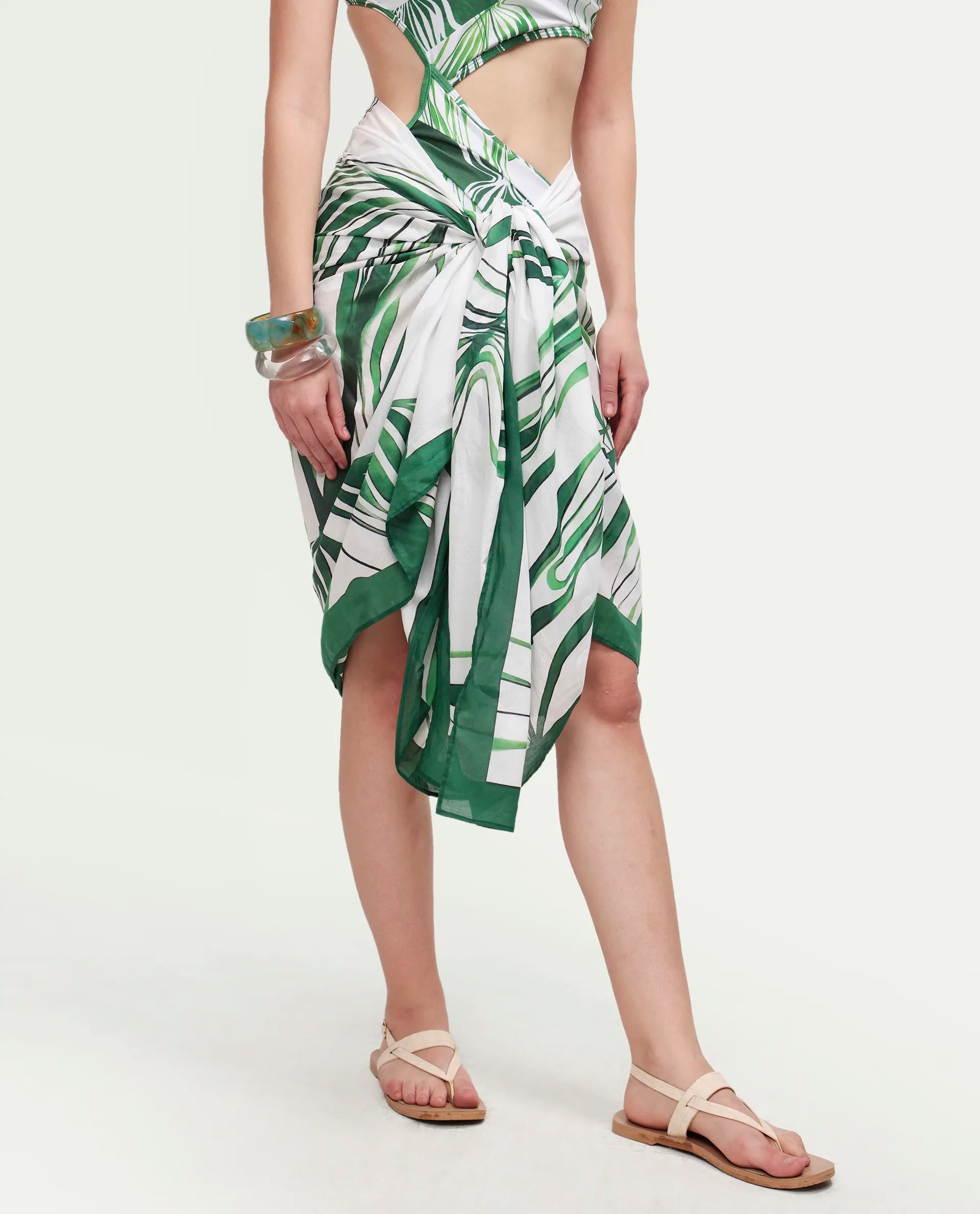 Rareism Women's Daphy Green Abstract Print Scarf