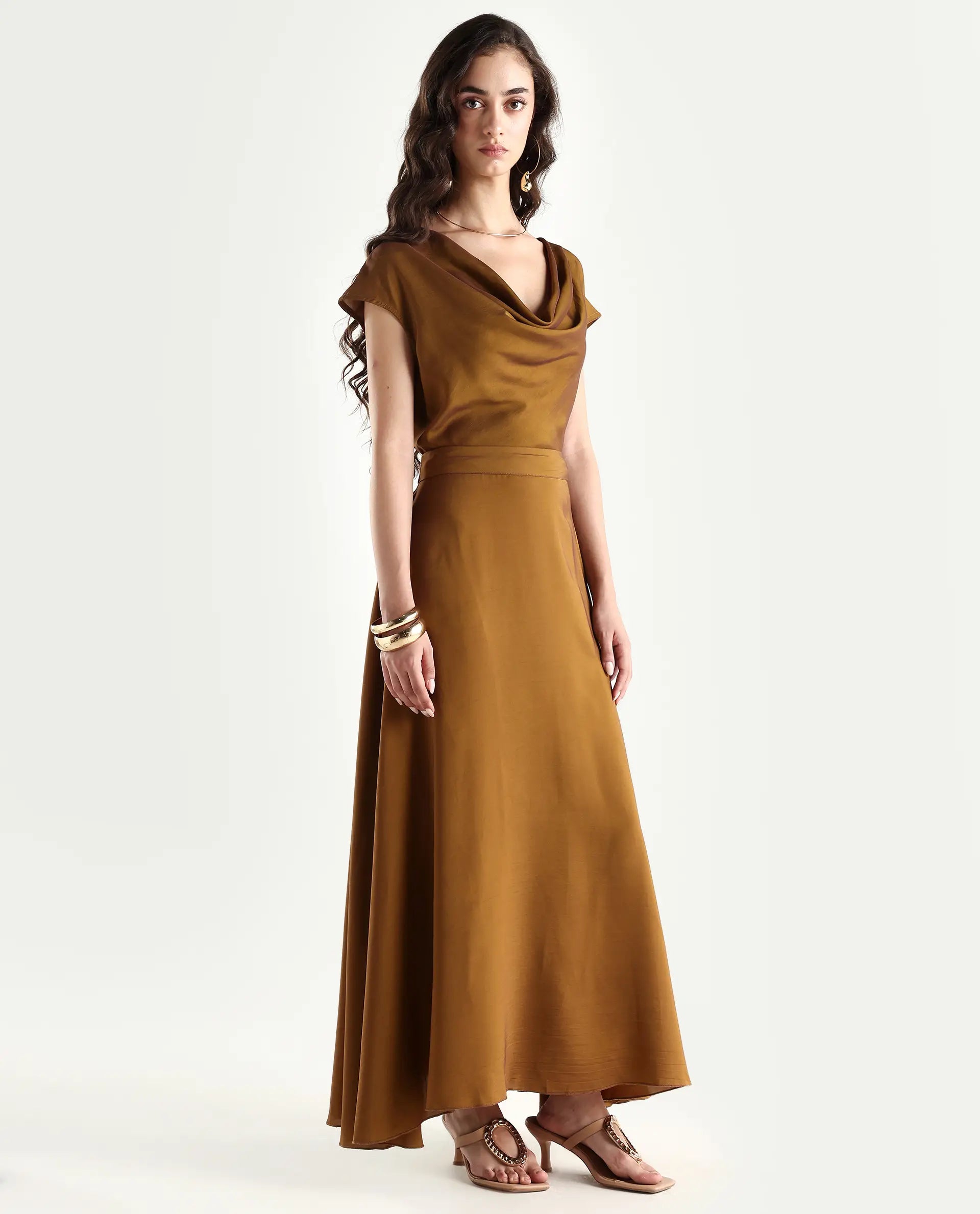 Rareism Women's Yesmar Metallic Gold Polyester Plain Maxi Flared Skirt