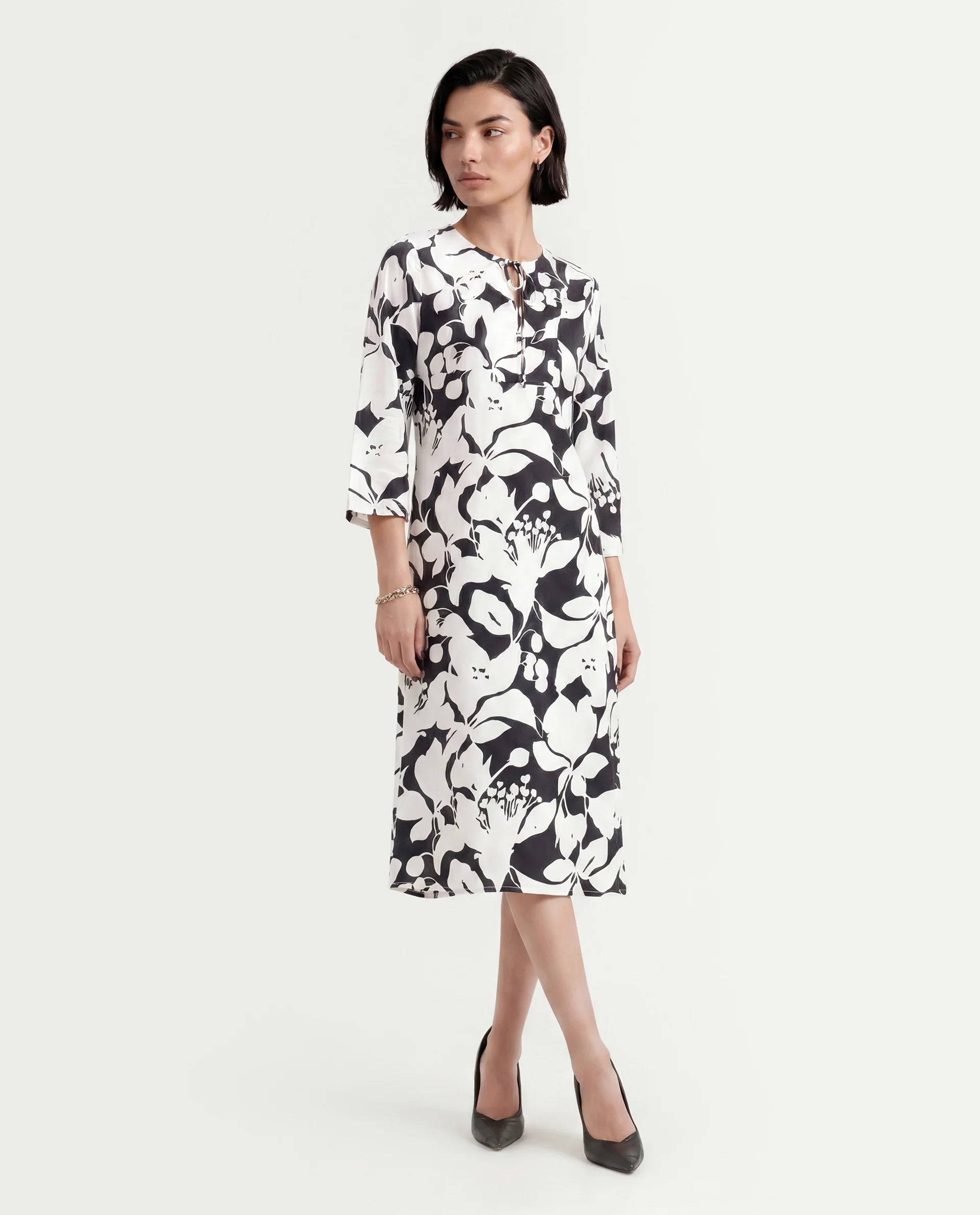 Rareism Women's Janzen Black Viscose Tie-Up Neck Floral Print Bell Sleeve Midi Straight Fit Dress