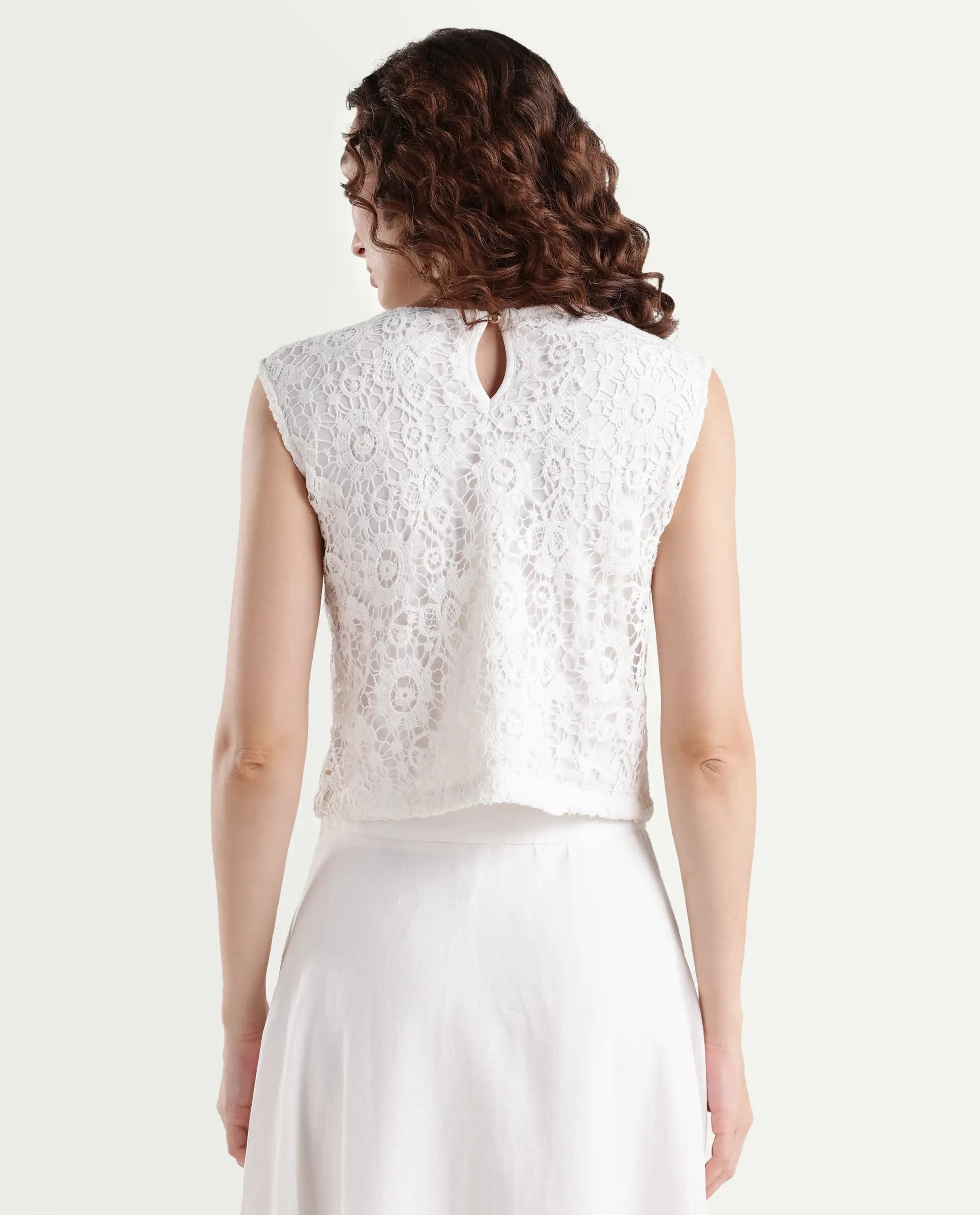 Rareism Women's Janlom T White Cotton Round Neck Abstract Print Sleeveless Crop Boxy Fit Top