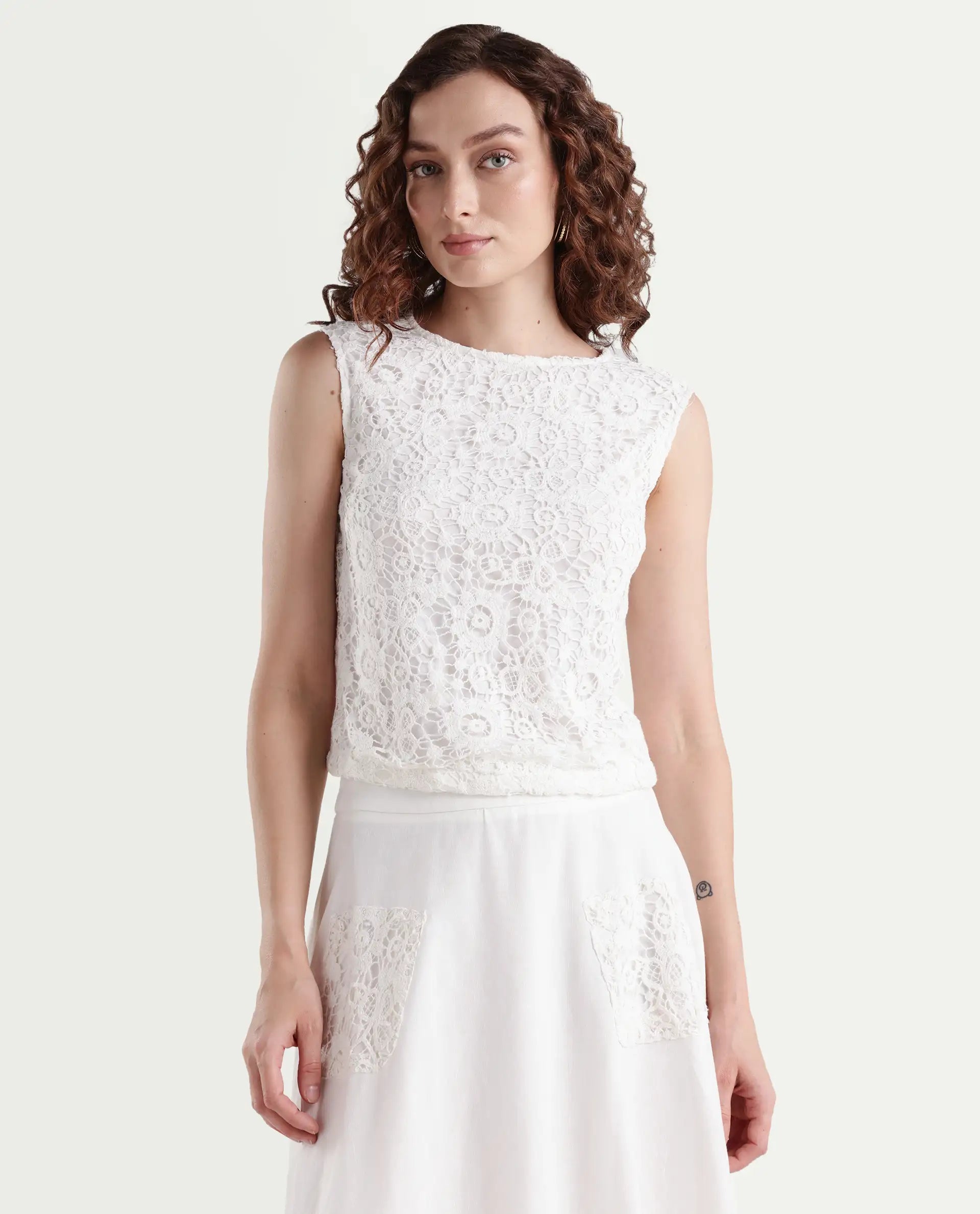 Rareism Women's Janlom T White Cotton Round Neck Abstract Print Sleeveless Crop Boxy Fit Top