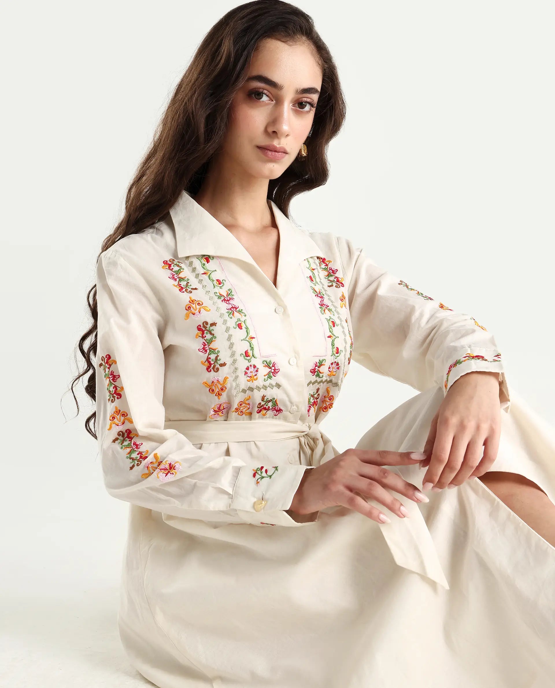 Rareism Women's Ronaq Off White Cotton Spread Collar Plain Cuffed Sleeve Midi A-Line Dress