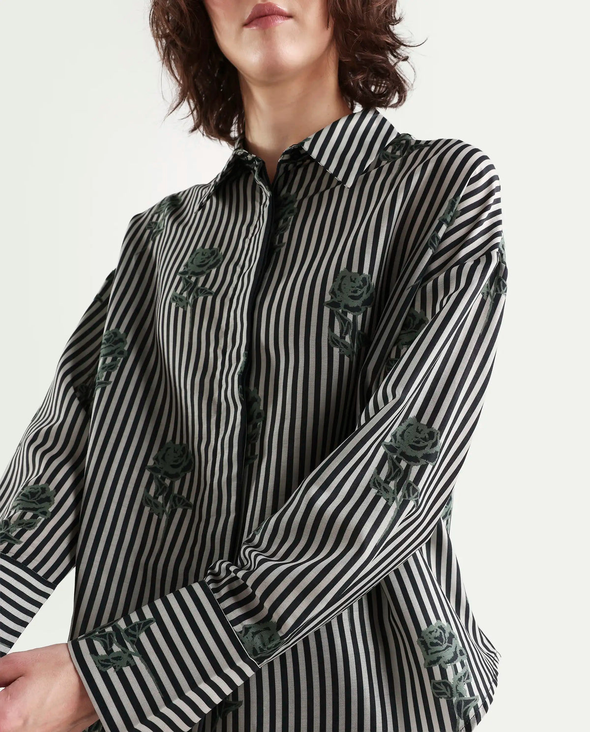 Rareism Women's Ronrayzo Dark Green Polyester Spread Collar Striped Cuffed Sleeve Regular Fit Shirt