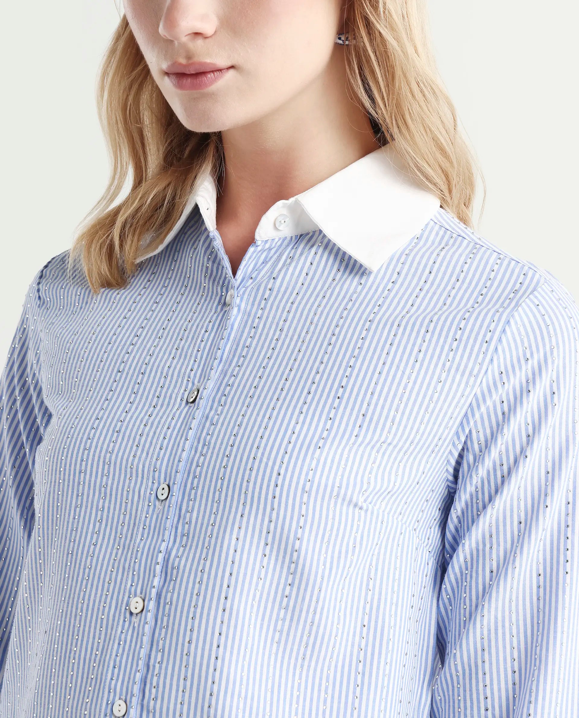 Rareism Women's Bharli Light Blue Cotton Spread Collar Striped Cuffed Sleeve Crop Regular Fit Shirt