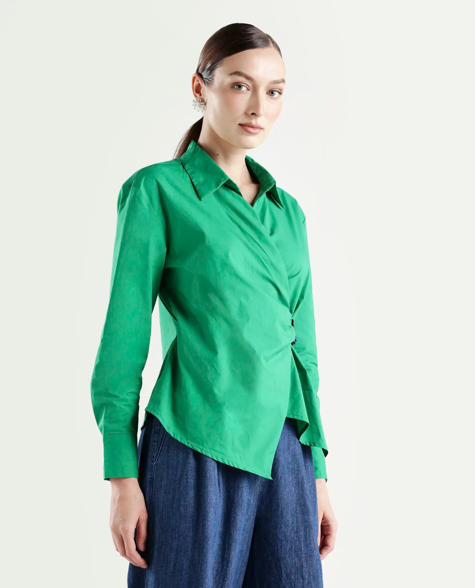 Rareism Women's Bhashio T Green Cotton Spread Collar Plain Cuffed Sleeve Relaxed Fit Shirt