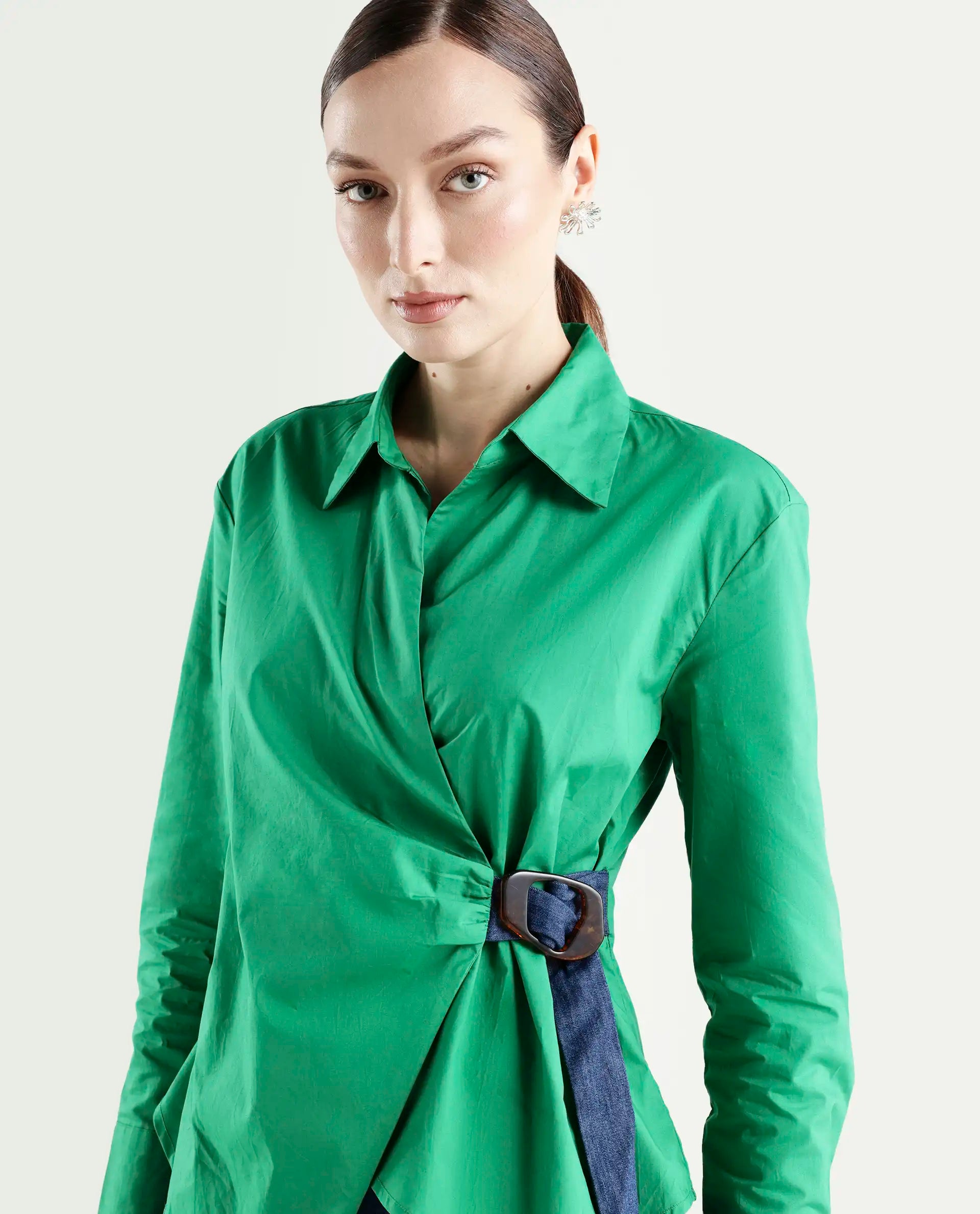 Rareism Women's Bhashio T Green Cotton Spread Collar Plain Cuffed Sleeve Relaxed Fit Shirt