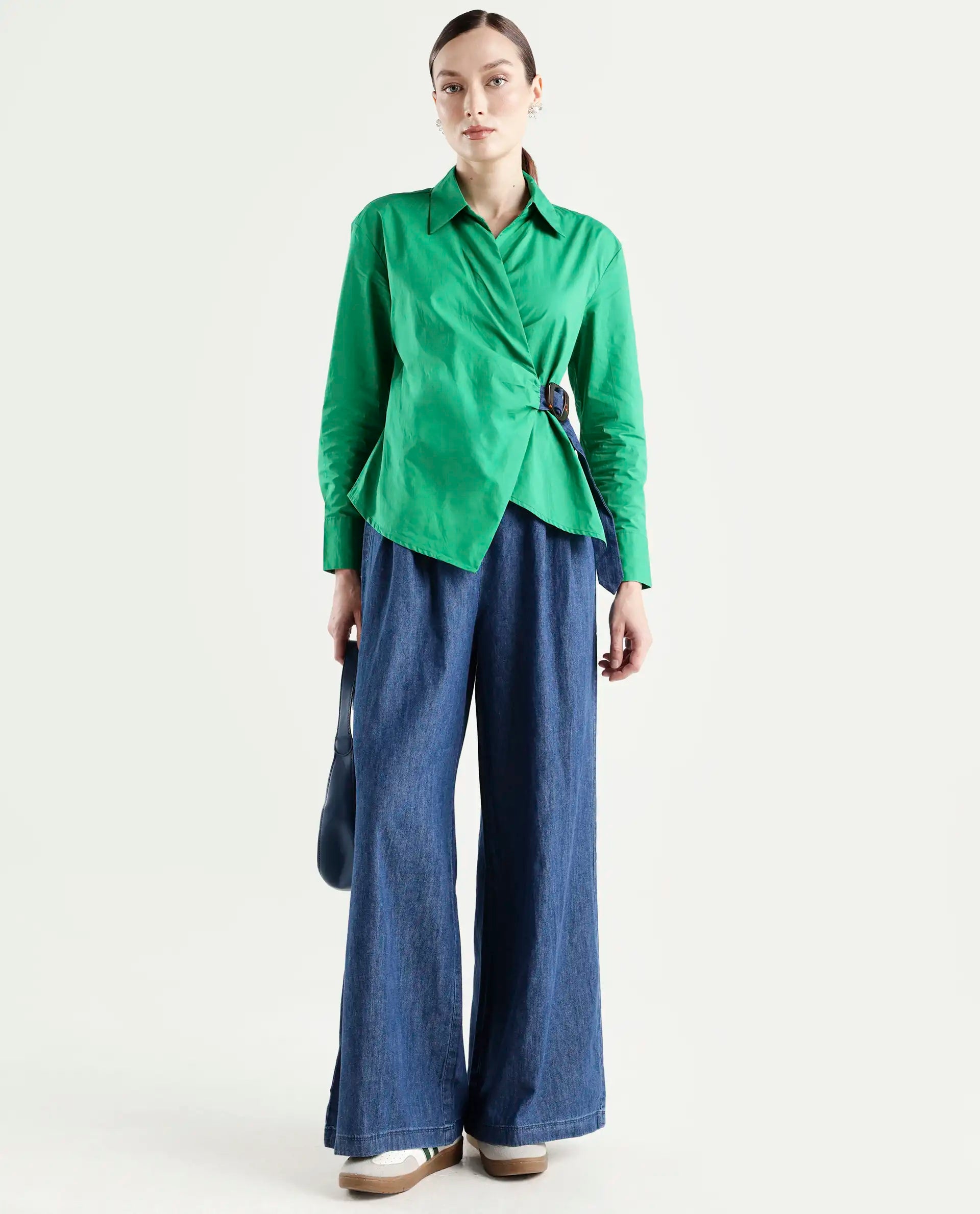 Rareism Women's Bhashio T Green Cotton Spread Collar Plain Cuffed Sleeve Relaxed Fit Shirt