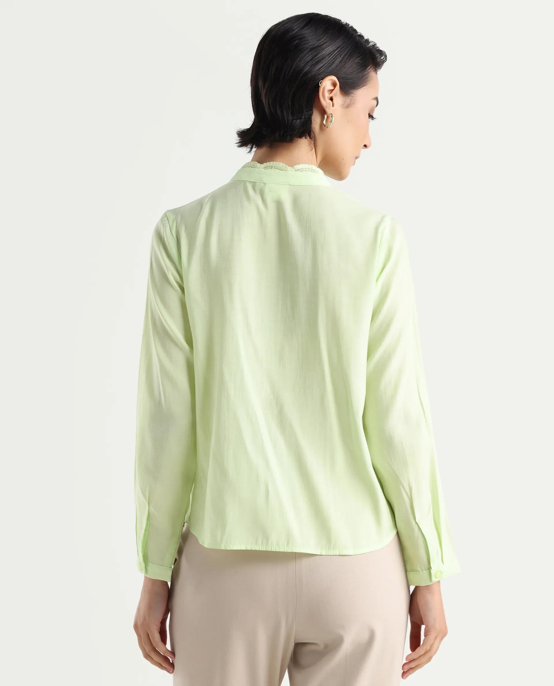 Rareism Women's Prefeck Green Viscose Blend Mandarin Collar Plain Cuffed Sleeve Regular Fit Top