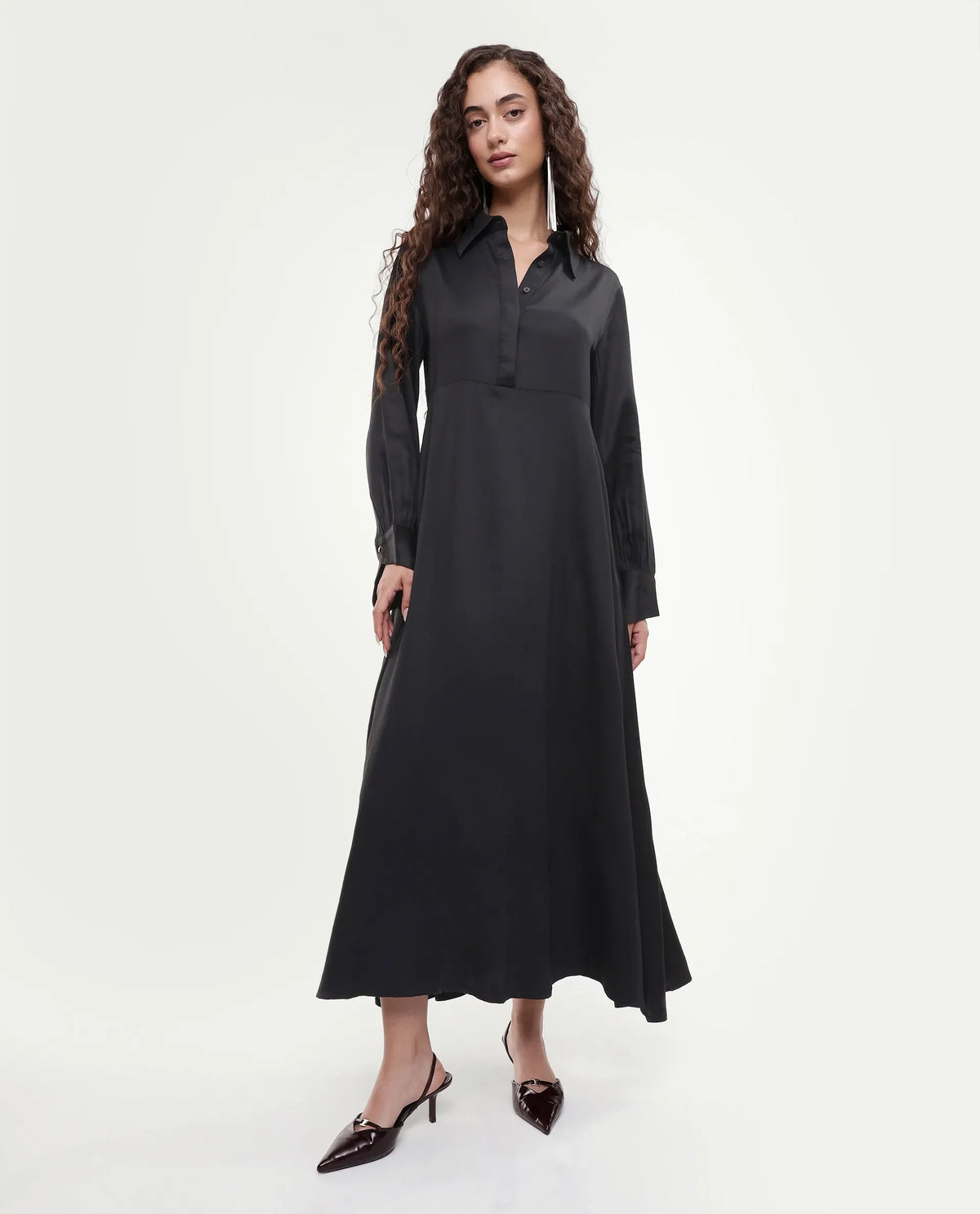 Rareism Women's Ane Black Viscose Full Sleeve Spread Collar Fit And Flare Dress