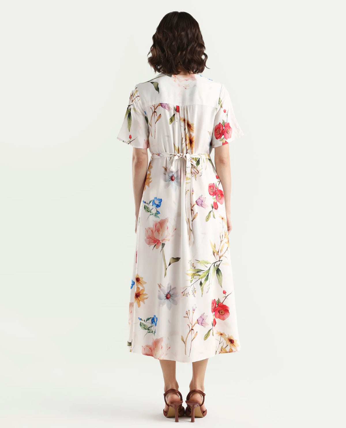 Rareism Women's Vanah Off White Viscose Half Sleeve V-Neck A-Line Floral Print Dress