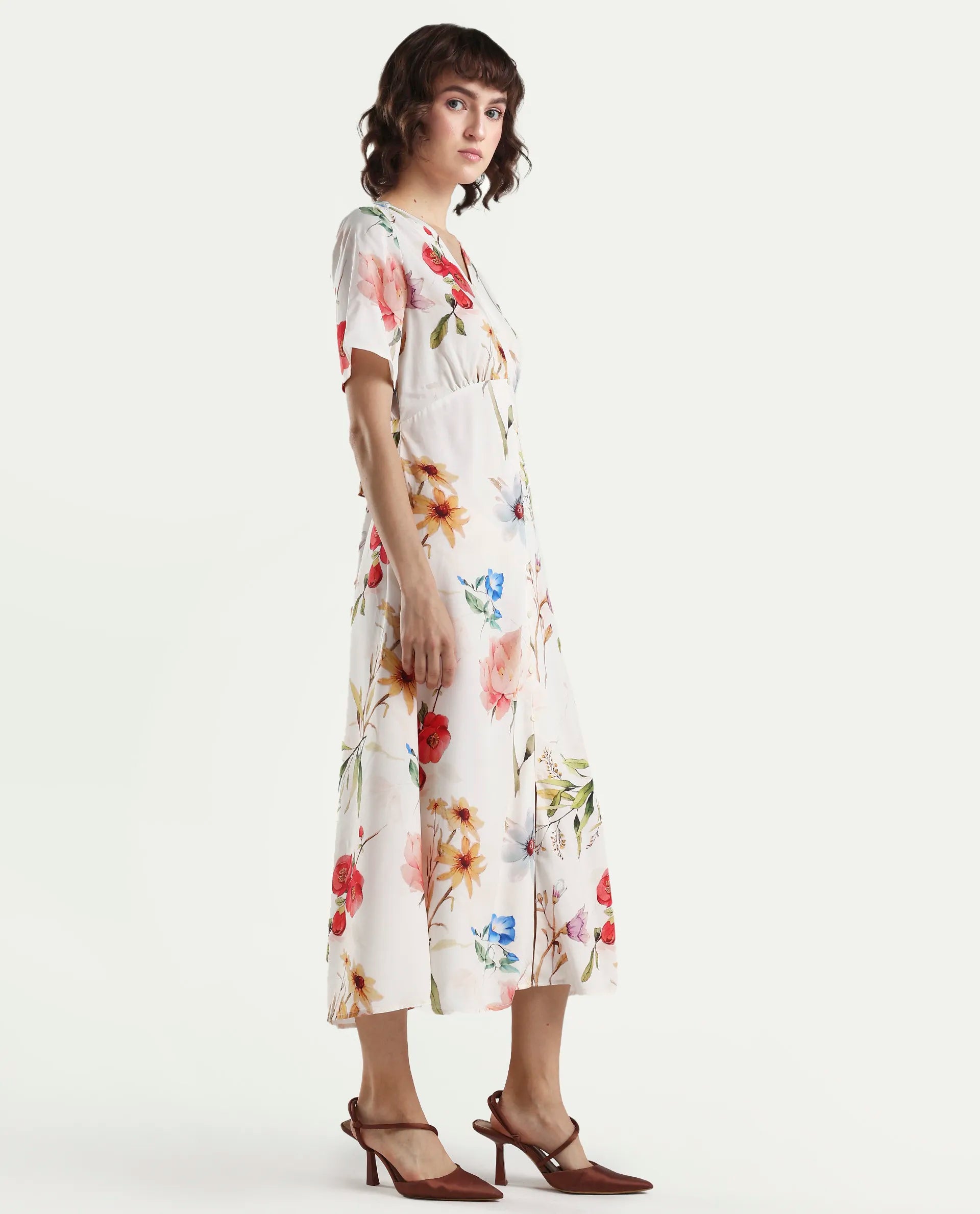 Rareism Women's Vanah Off White Viscose Half Sleeve V-Neck A-Line Floral Print Dress