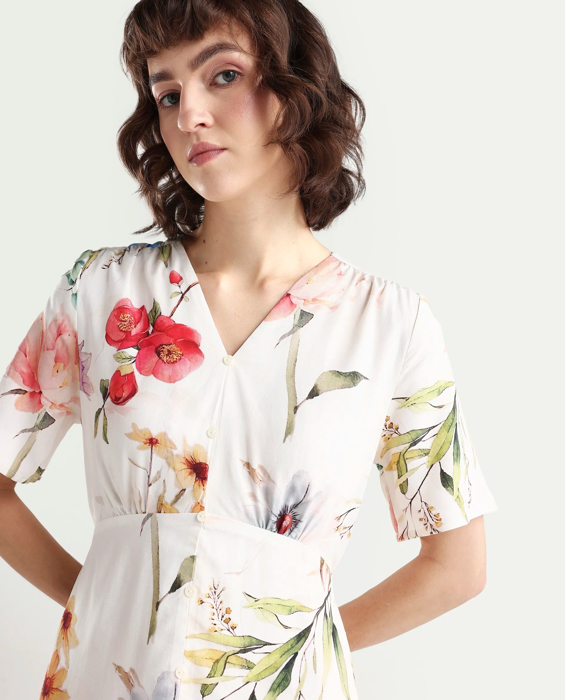 Rareism Women's Vanah Off White Viscose Half Sleeve V-Neck A-Line Floral Print Dress
