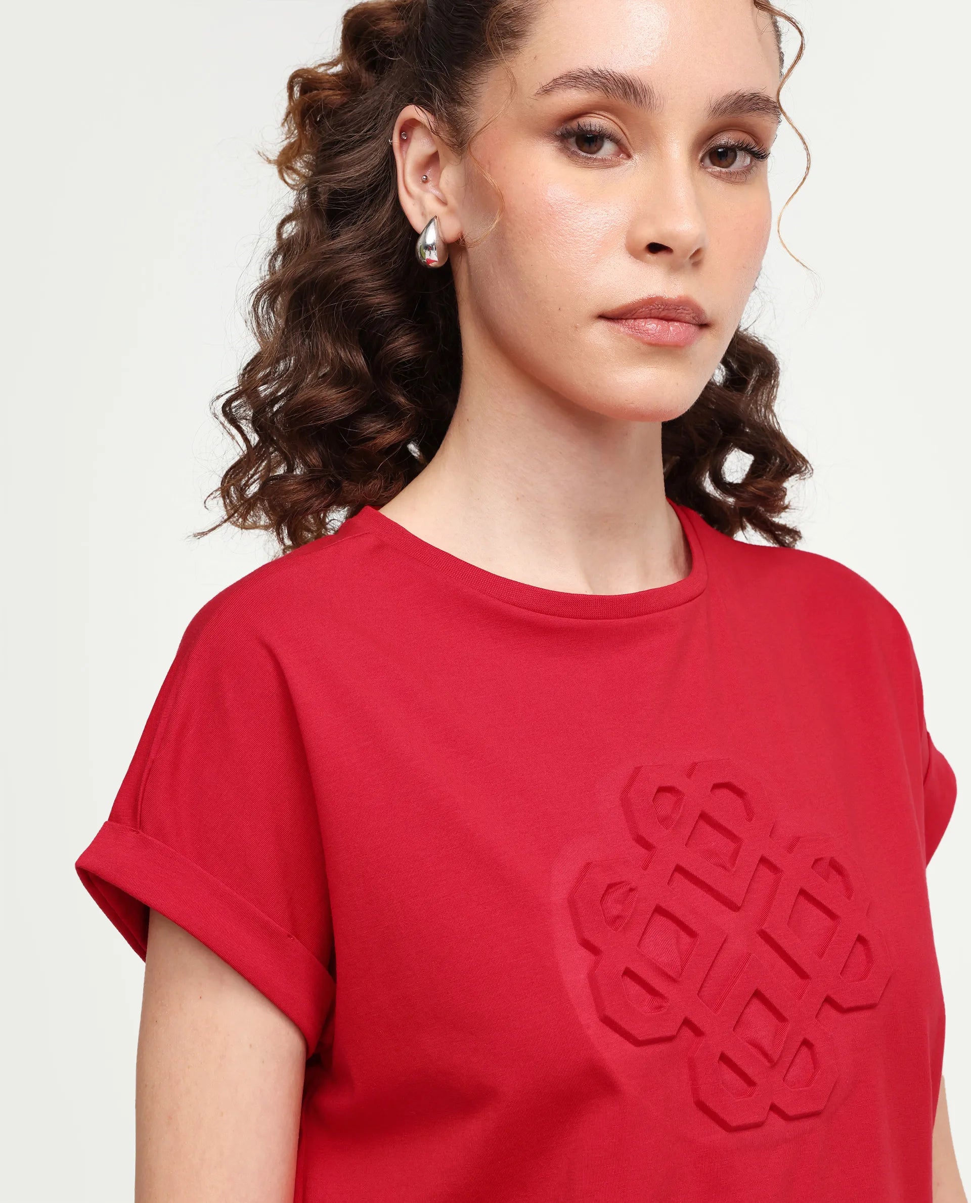 Rareism Women's Zurf Red Cotton Blend Half Sleeve Relaxed Fit Plain T-Shirt