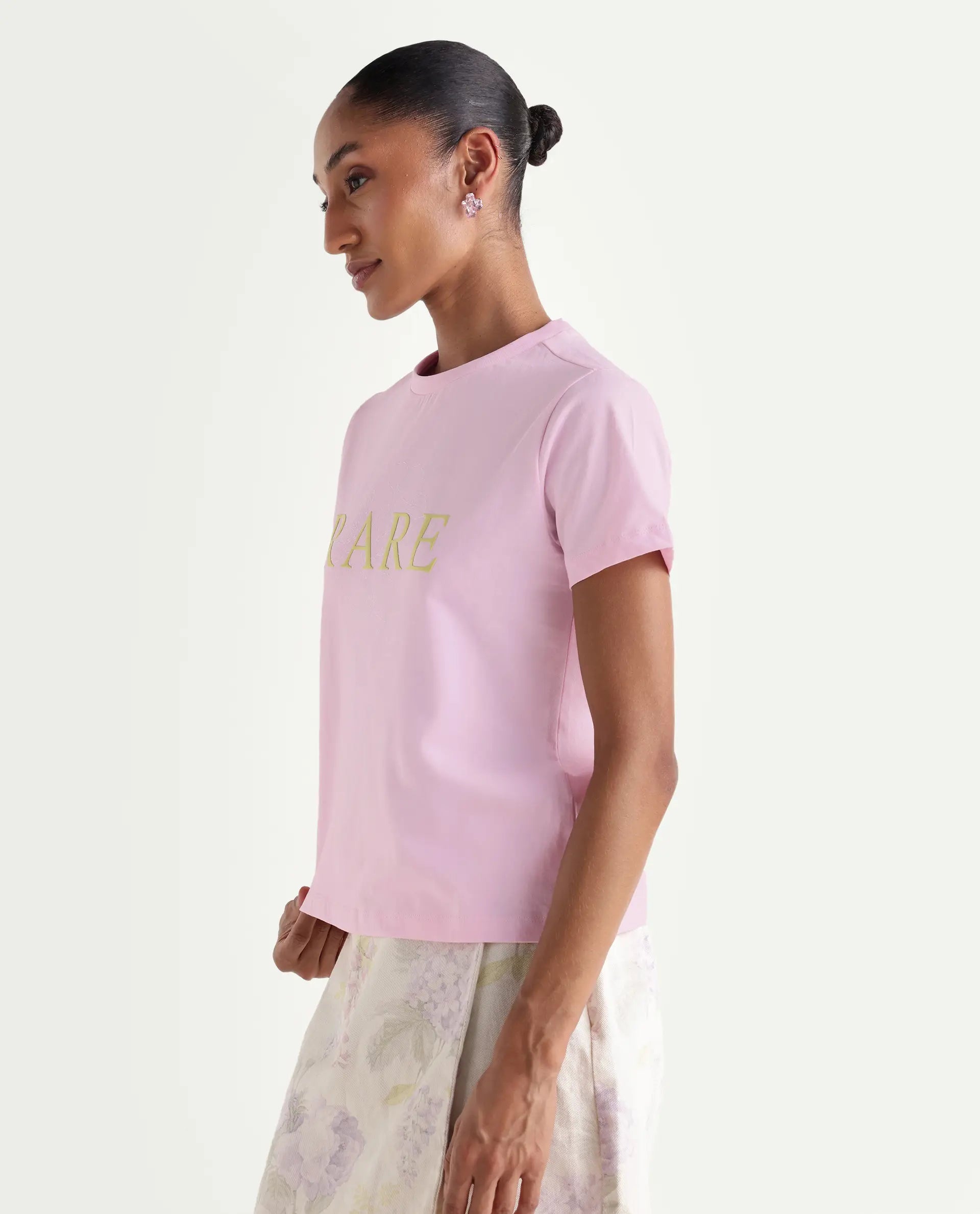 Rareism Women's Zhane Light Pink Cotton Crew Neck Pull-On Regular Typography Print T-Shirt