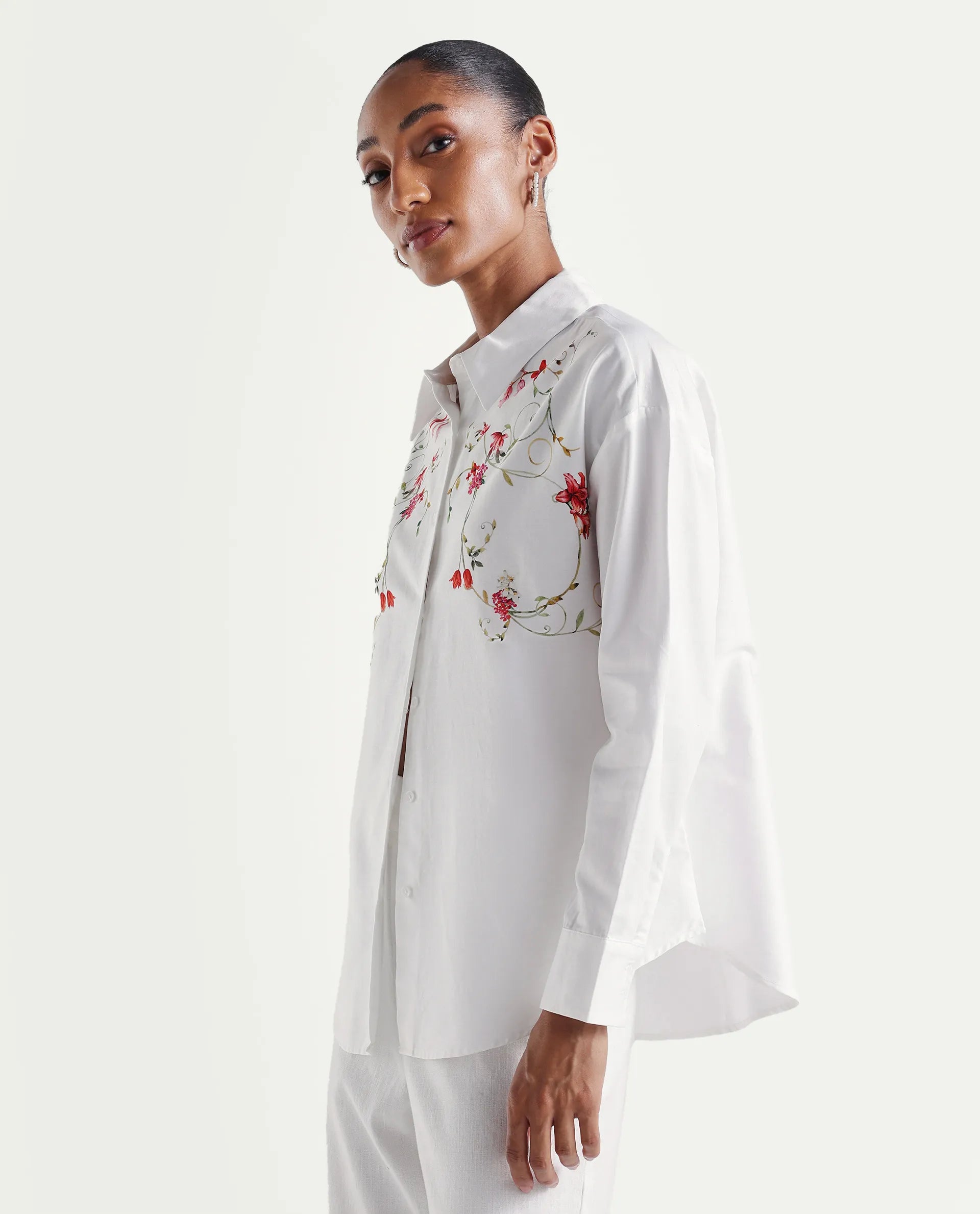 Rareism Women's Aerie Off White Cotton Full Sleeve Oversize Fit Floral Print Shirt