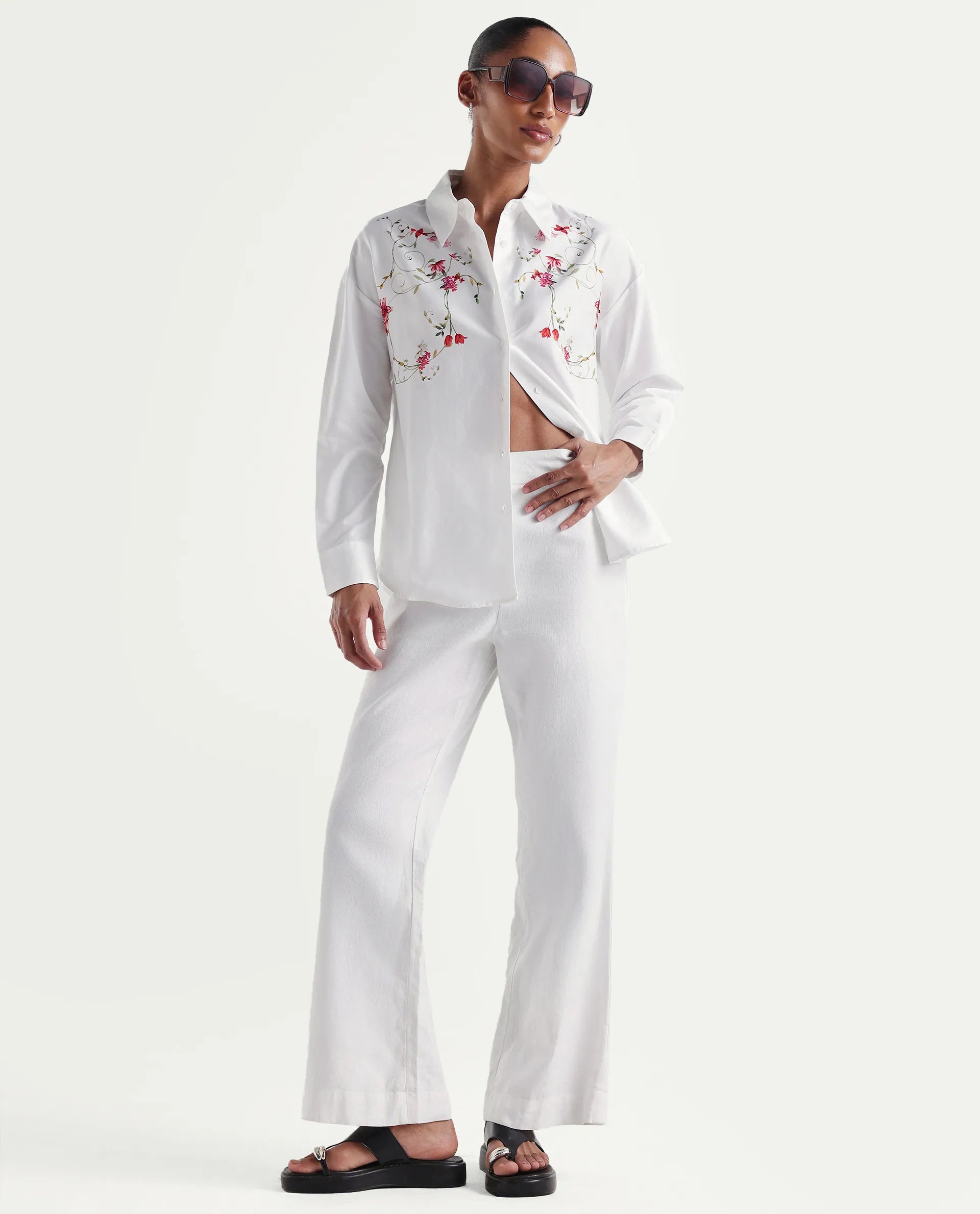 Rareism Women's Aerie Off White Cotton Full Sleeve Oversize Fit Floral Print Shirt