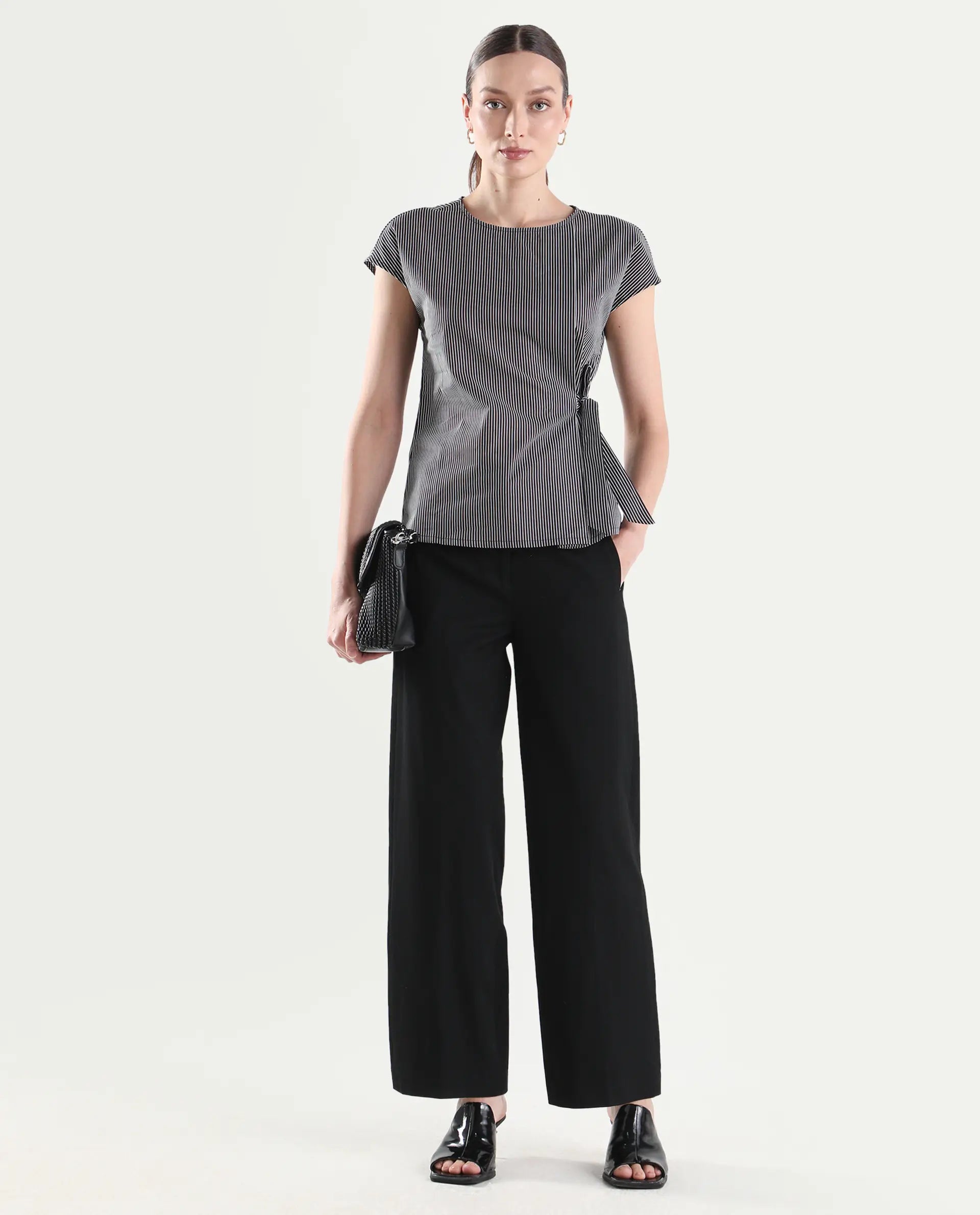 Rareism Women's Varno Black Cotton Half Sleeve Regular Fit Printed Top