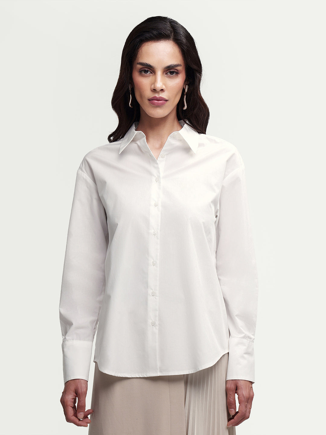 Rareism Women's Mewoki White Cotton Full Sleeve Spread Collar Regular Plain Shirt