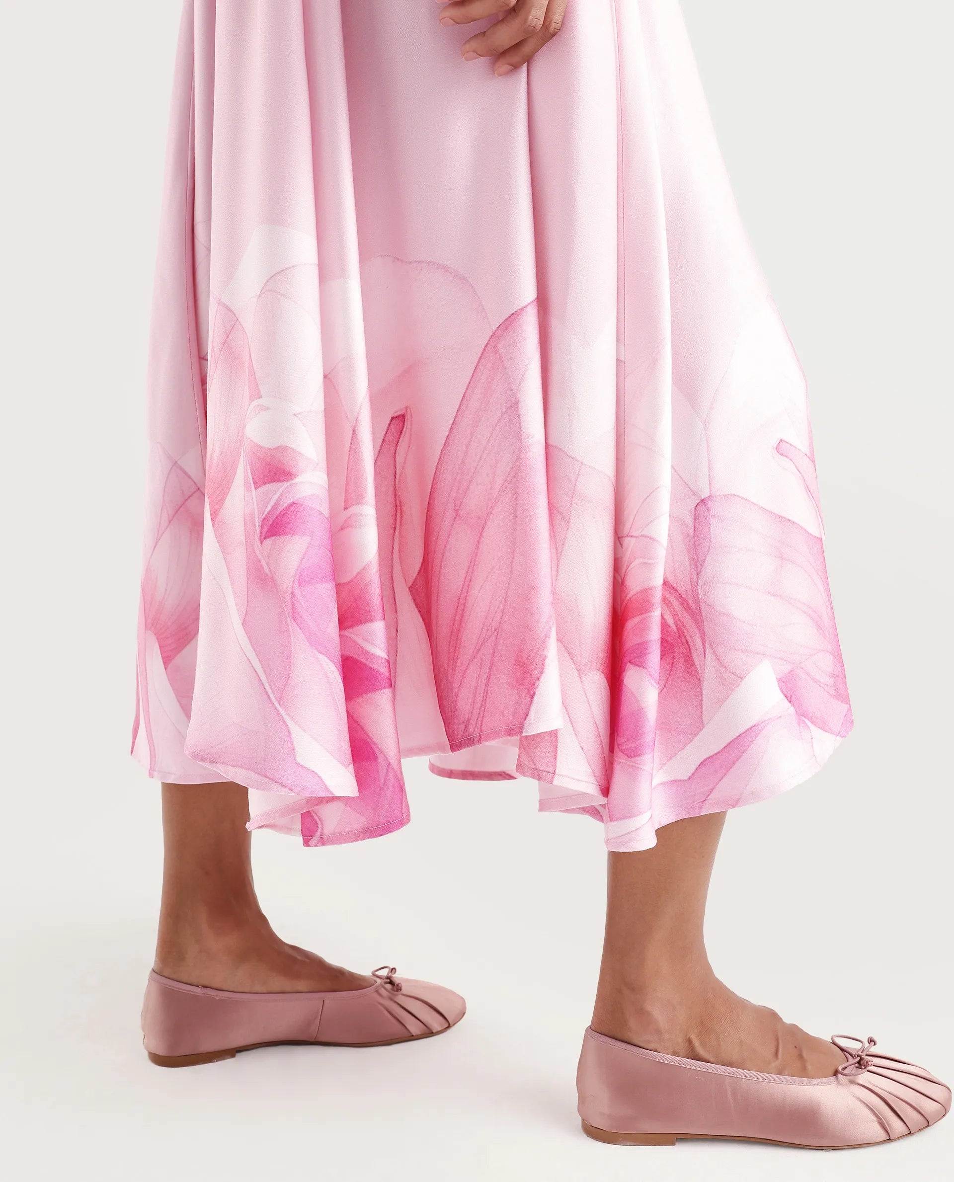 Rareism Women's Mezozo Light Pink Viscose Sleeveless Square Neck Fit And Flare Floral Print Dress