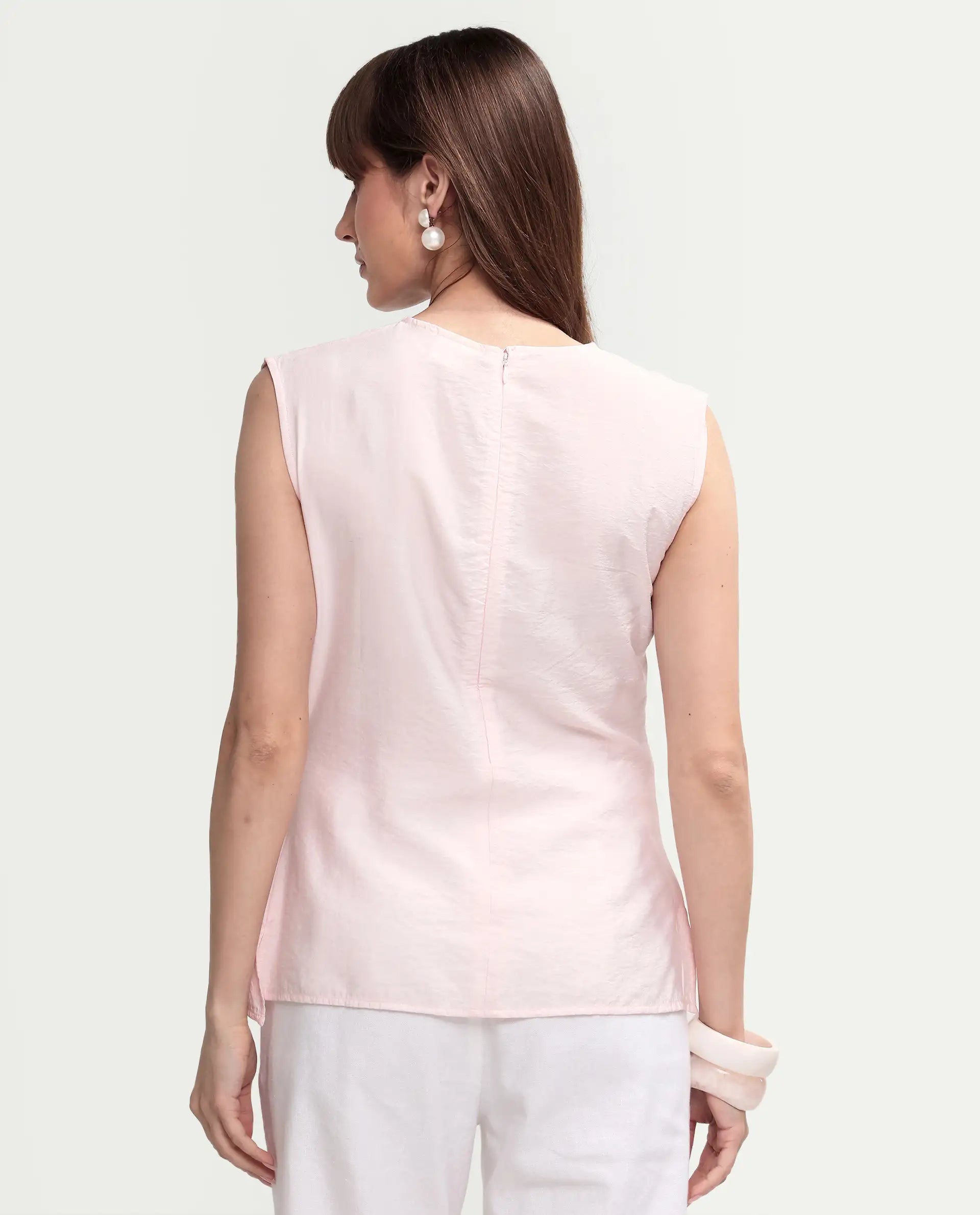 Rareism Women's Mica Light Pink Viscose Sleeveless Crew Neck Regular Top