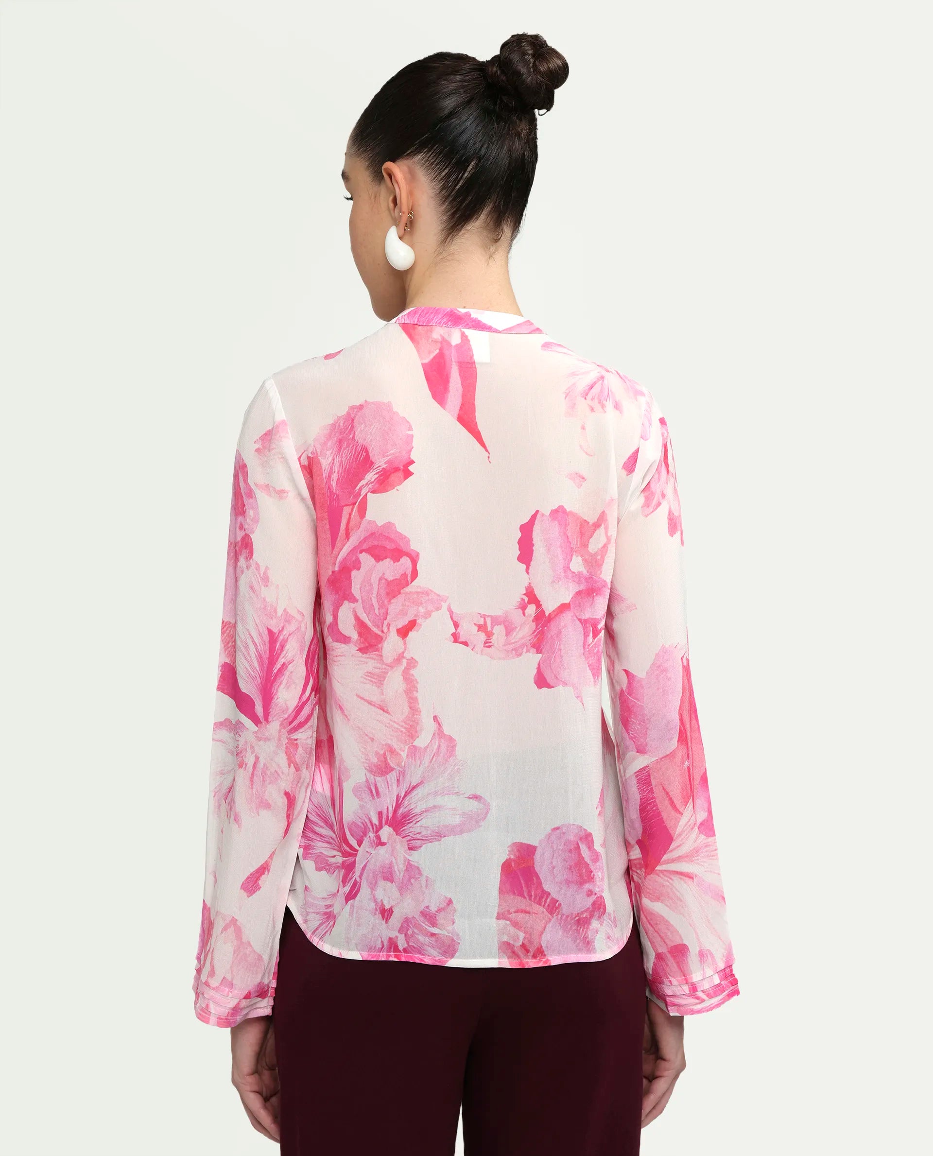 Rareism Women's Mijok Off White Viscose Full Sleeve Tie-Up Regular Floral Print Top