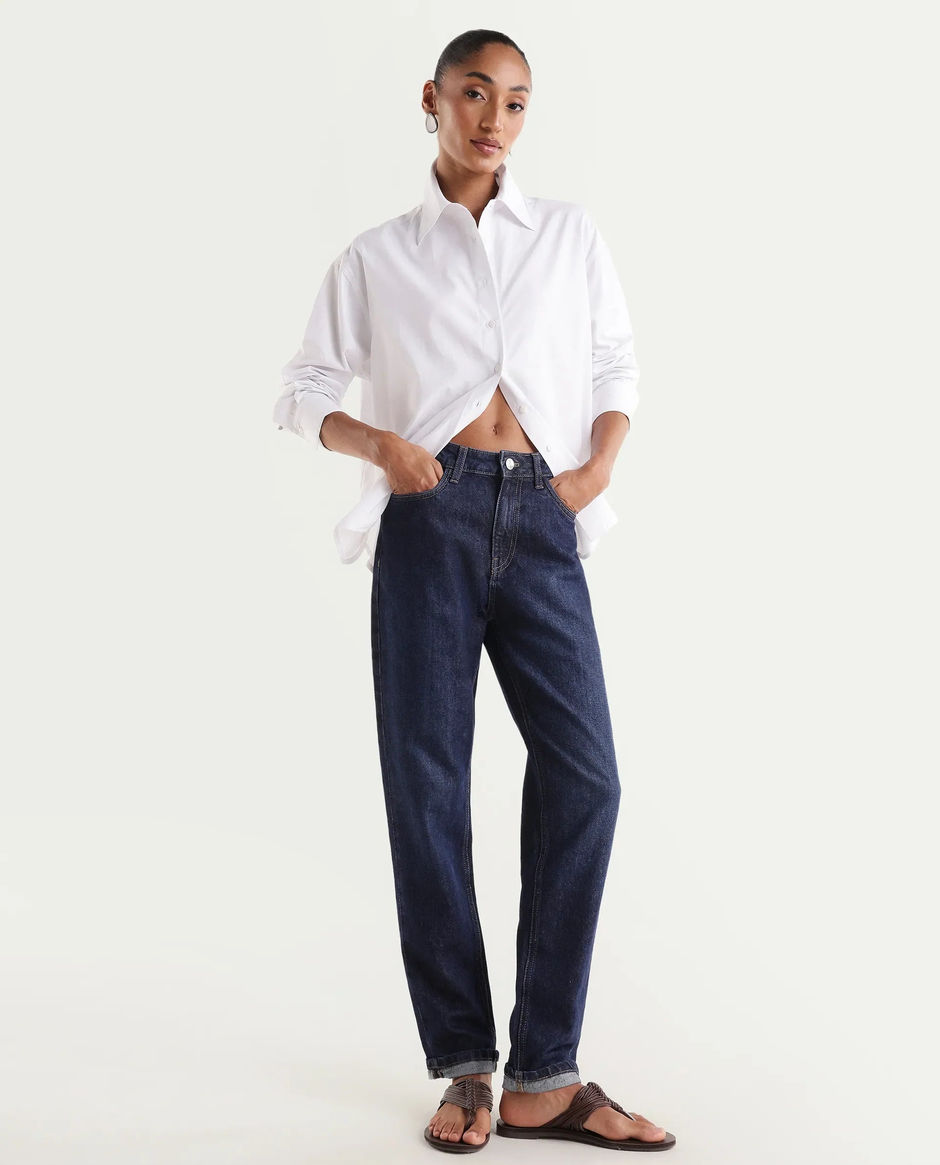 Rareism Women's Momind Dark Navy Cotton Blend Mom Fit Plain Jeans