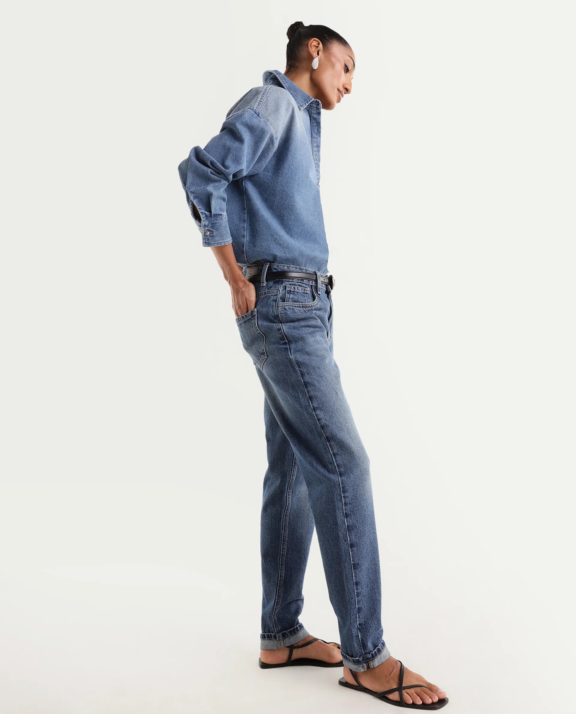 Rareism Women's Momlim Blue Cotton Blend Mom Fit Plain Jeans