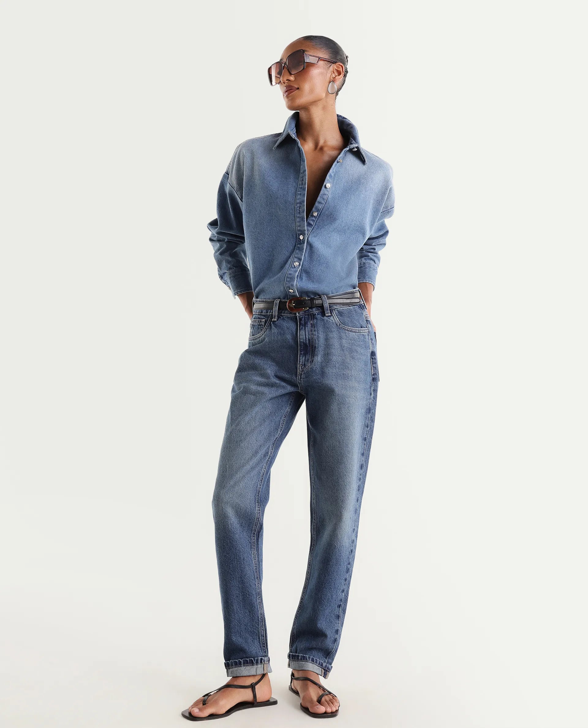 Rareism Women's Momlim Blue Cotton Blend Mom Fit Plain Jeans