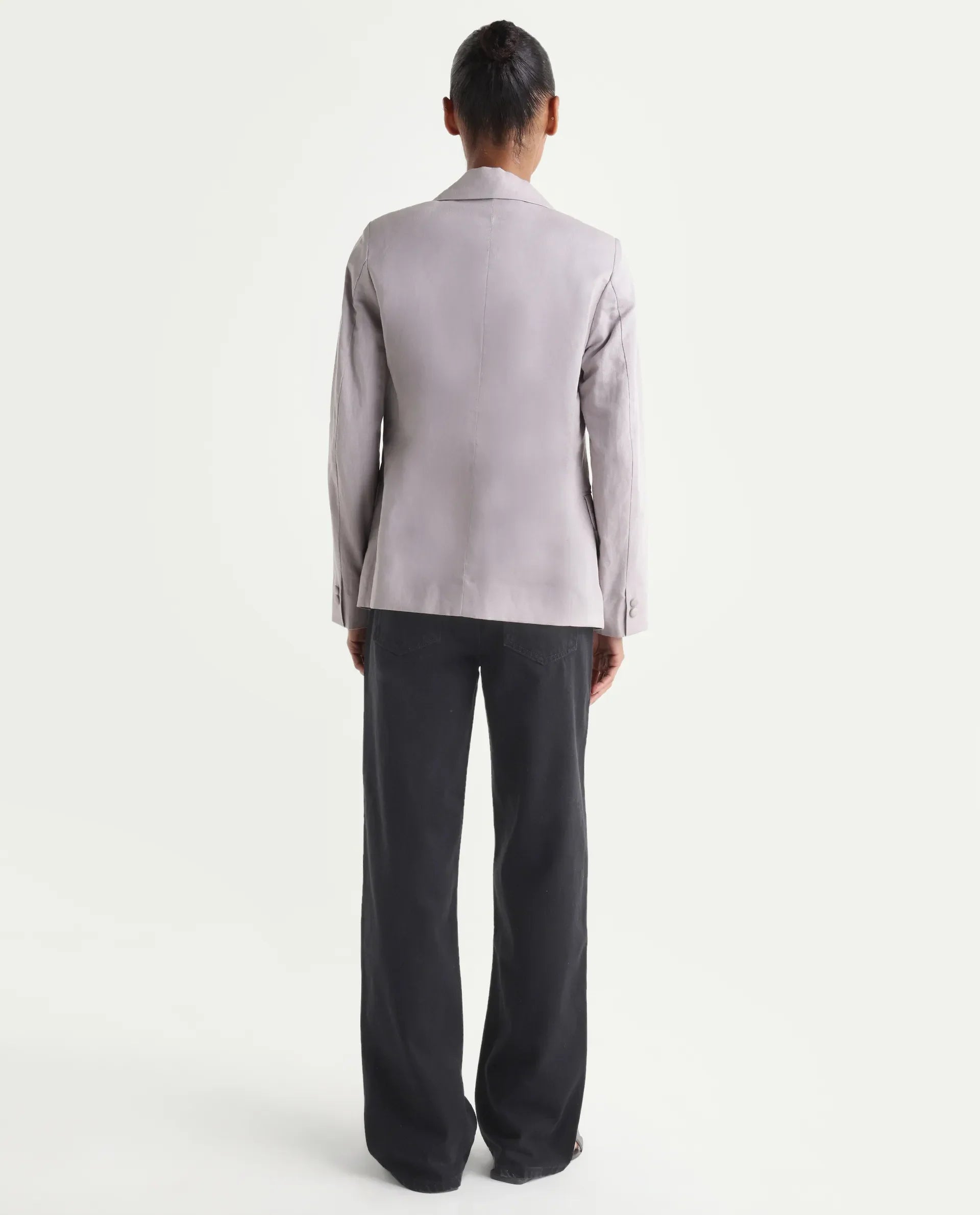 Rareism Women's Regmish Black Cotton Regular Fit Plain Jeans